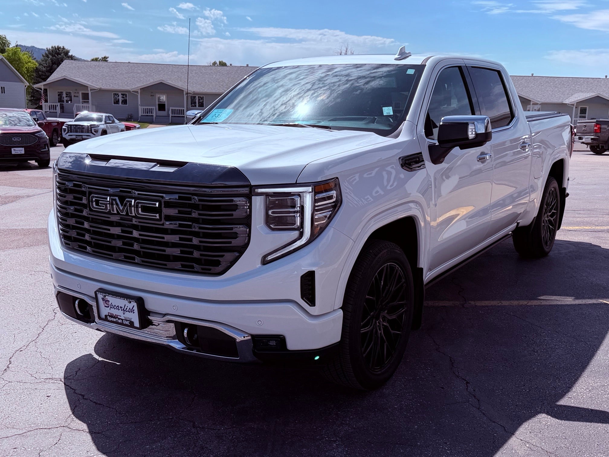 2024 GMC Sierra 1500 Crew Cab Short Box 4-Wheel Drive Denali Ultimate