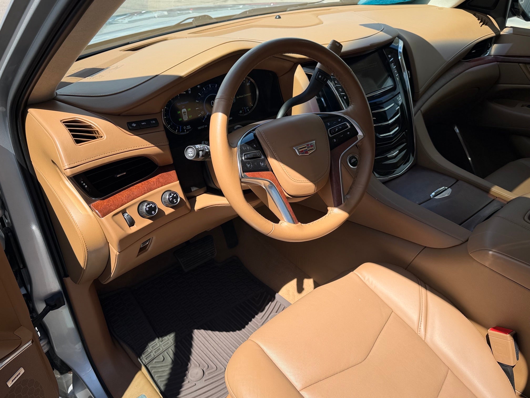 2016 Cadillac Escalade ESV 4WD Platinum
