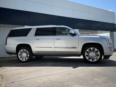 2016 Cadillac Escalade ESV 4WD Platinum