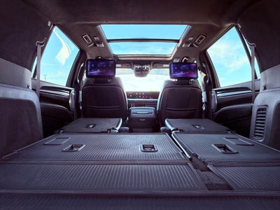 2025 Cadillac Escalade ESV Escalade-V ESV