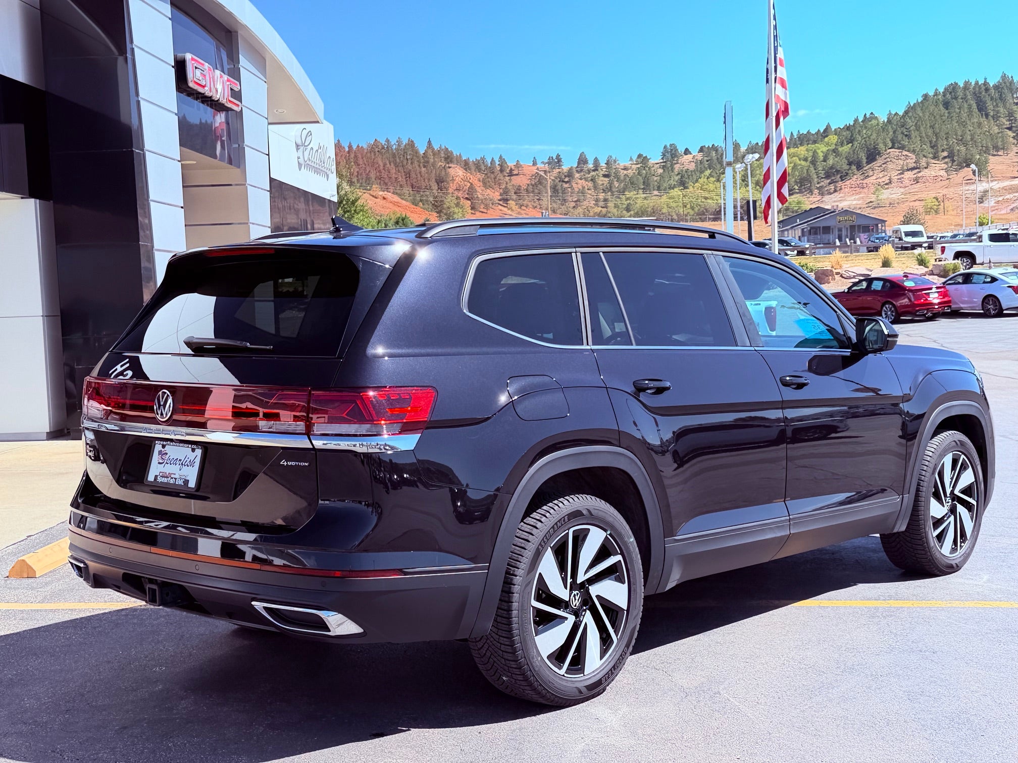 2024 Volkswagen Atlas 2.0T SE w/Technology