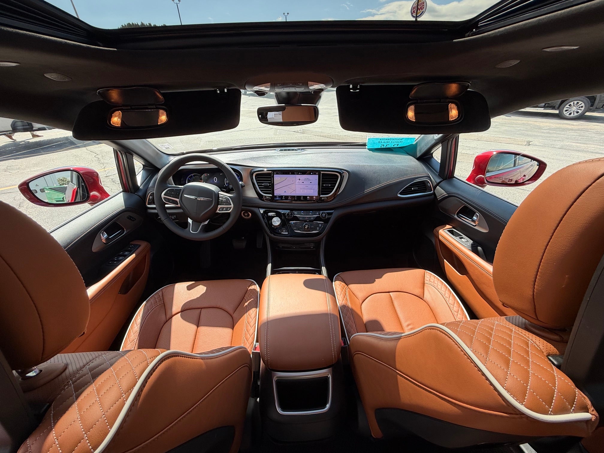2024 Chrysler Pacifica Hybrid Hybrid Pinnacle FWD