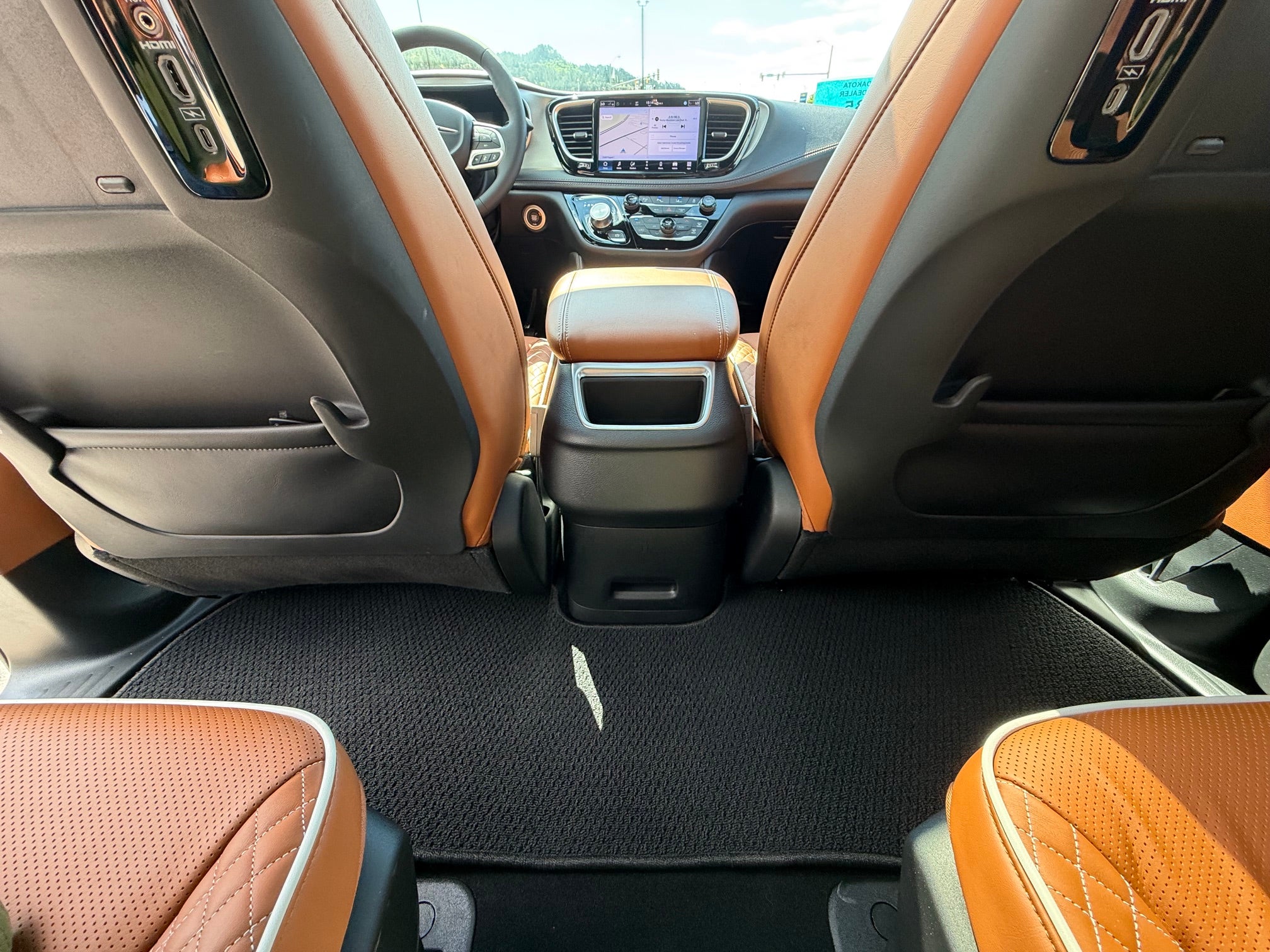 2024 Chrysler Pacifica Hybrid Hybrid Pinnacle FWD