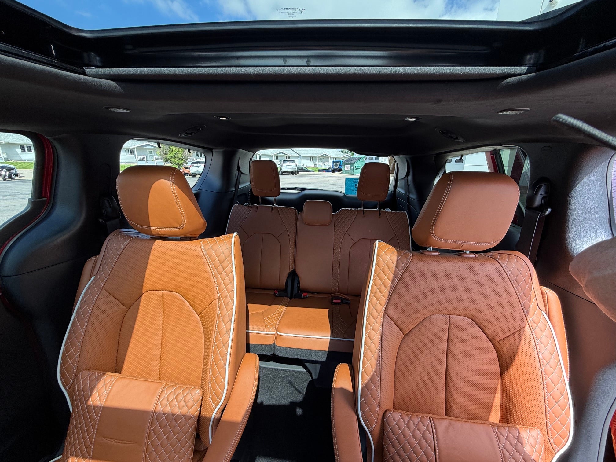 2024 Chrysler Pacifica Hybrid Hybrid Pinnacle FWD