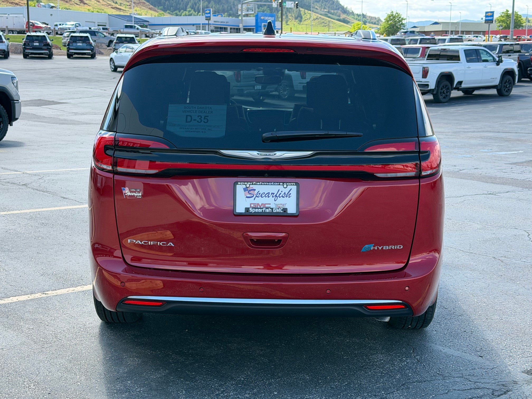2024 Chrysler Pacifica Hybrid Hybrid Pinnacle FWD