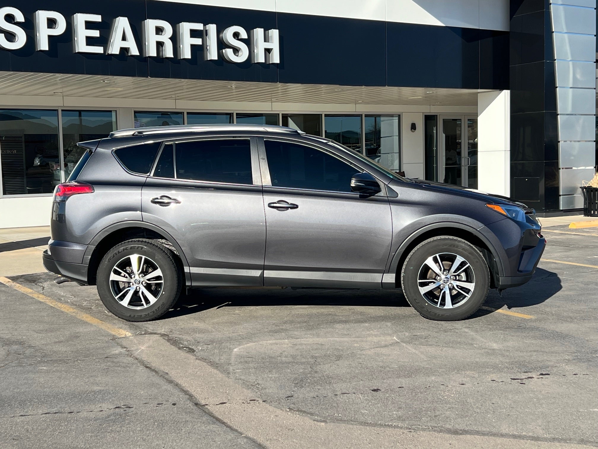 2018 Toyota RAV4 XLE AWD (Natl)