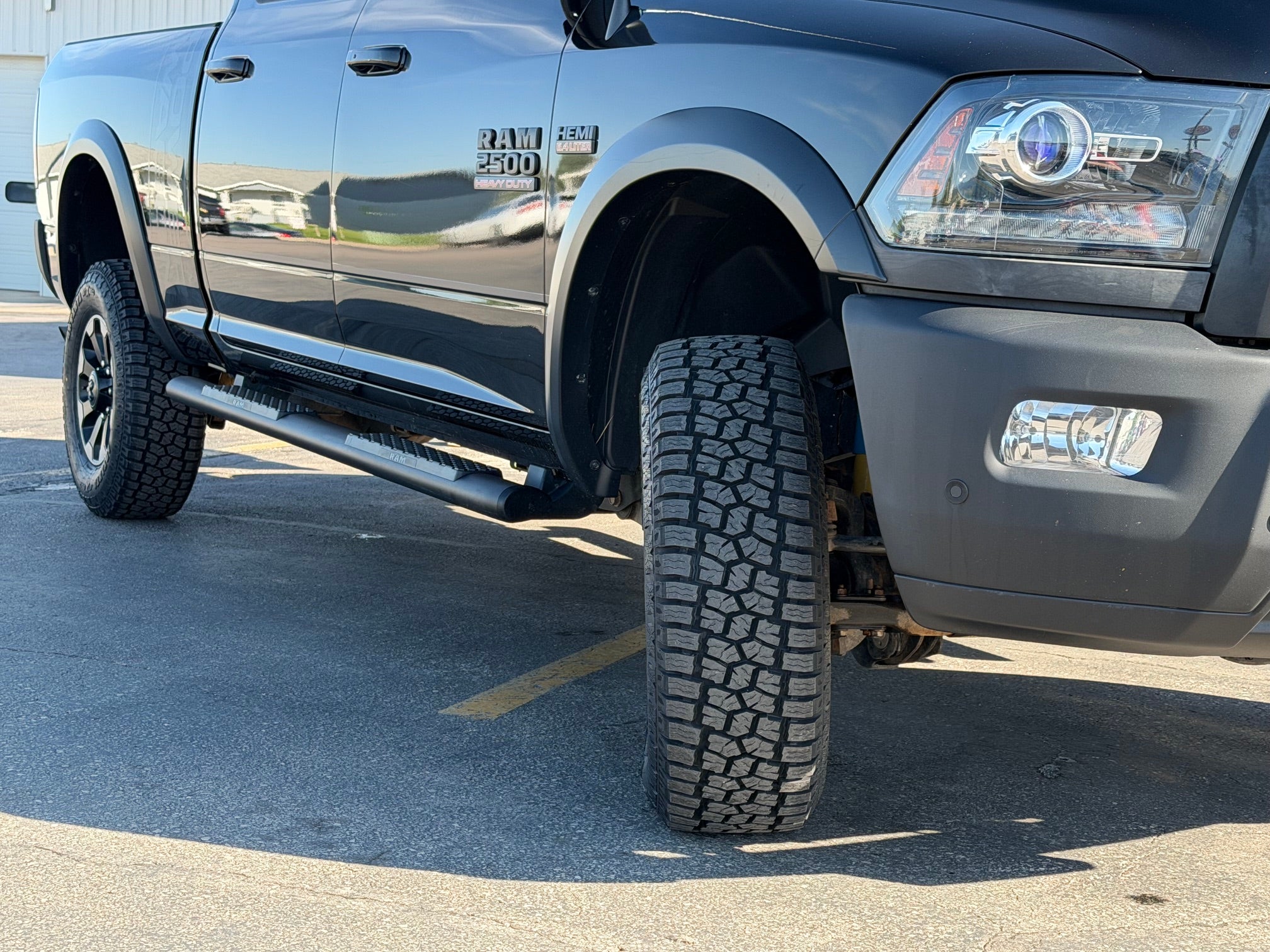 2018 RAM 2500 Power Wagon 4x4 Crew Cab 6'4" Box