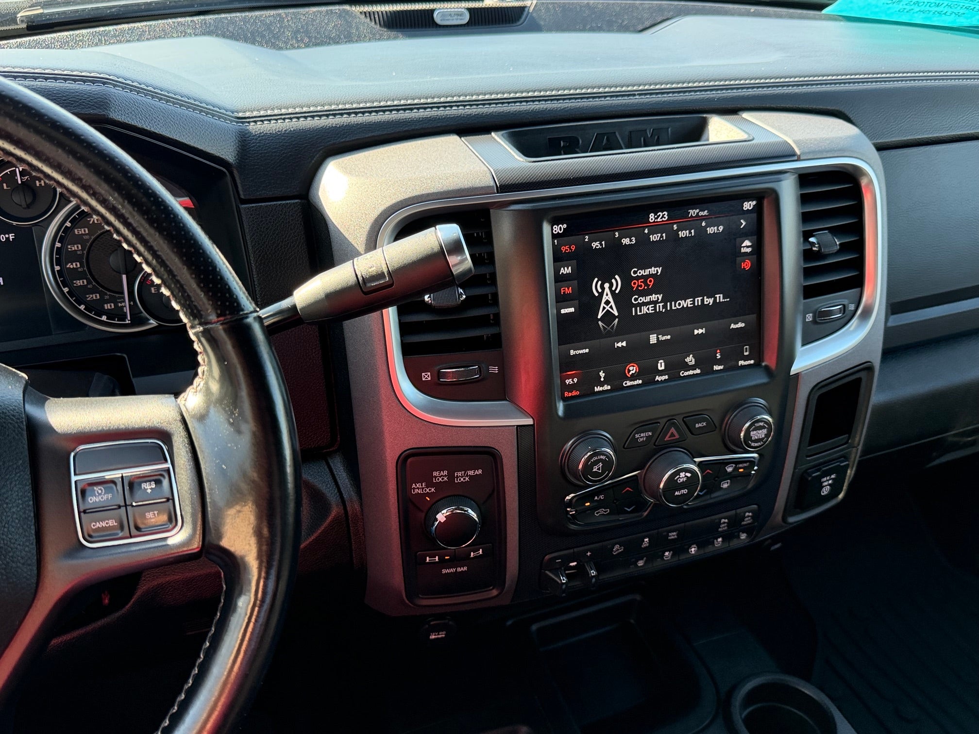 2018 RAM 2500 Power Wagon 4x4 Crew Cab 6'4" Box