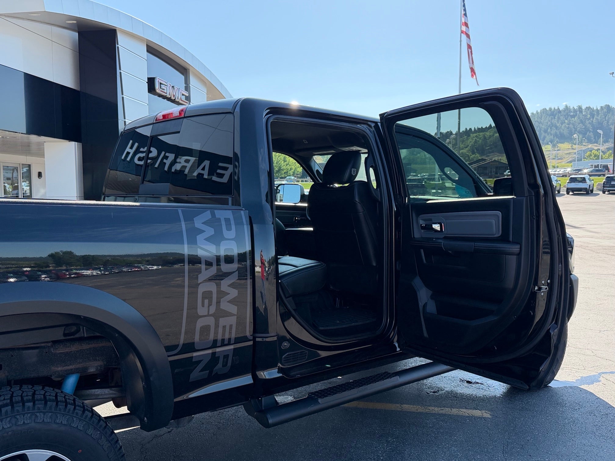 2018 RAM 2500 Power Wagon 4x4 Crew Cab 6'4" Box