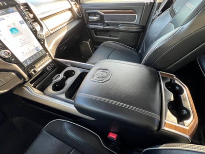 2022 RAM 2500 Laramie 4x4 Crew Cab 6'4" Box