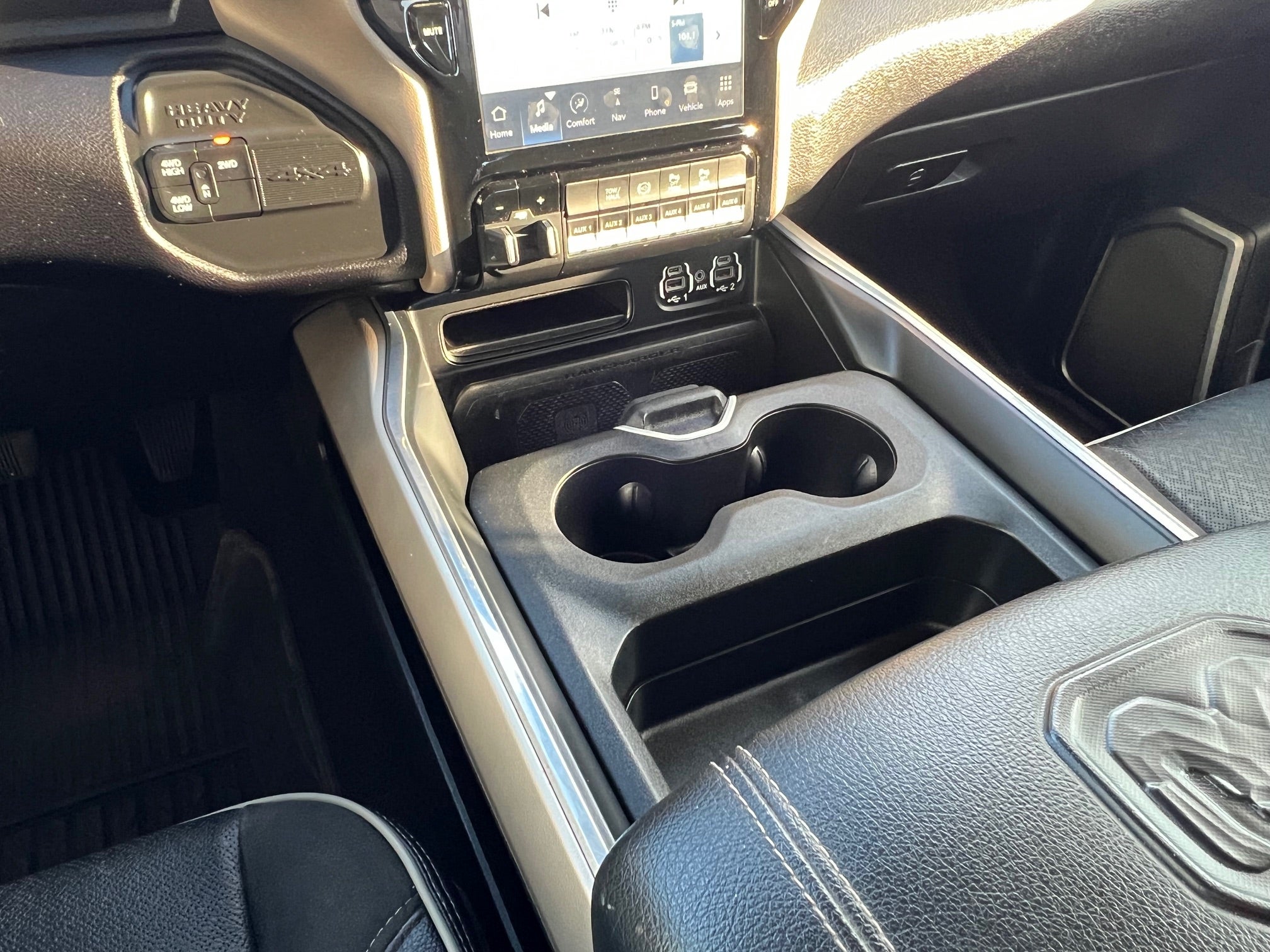 2022 RAM 2500 Laramie 4x4 Crew Cab 6'4" Box