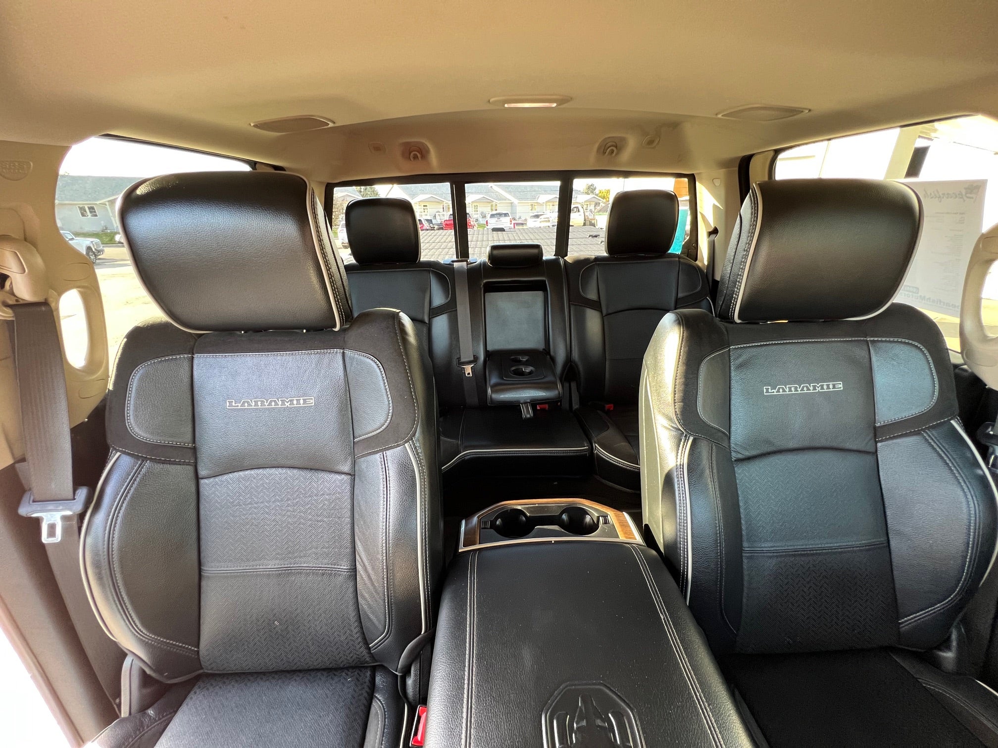 2022 RAM 2500 Laramie 4x4 Crew Cab 6'4" Box