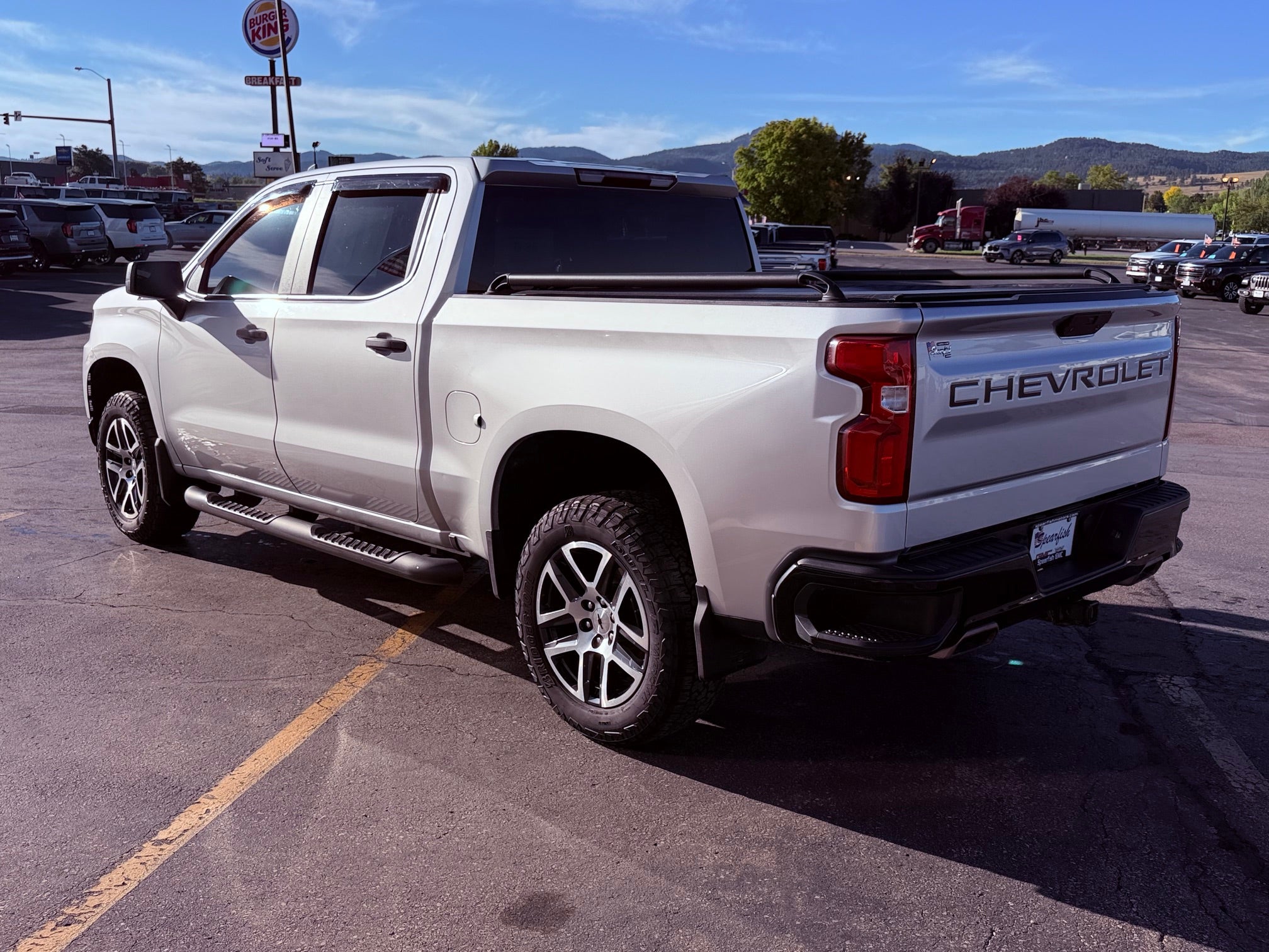 2019 Chevrolet Silverado 1500 Crew Cab Short Box 4-Wheel Drive Custom Trail Boss