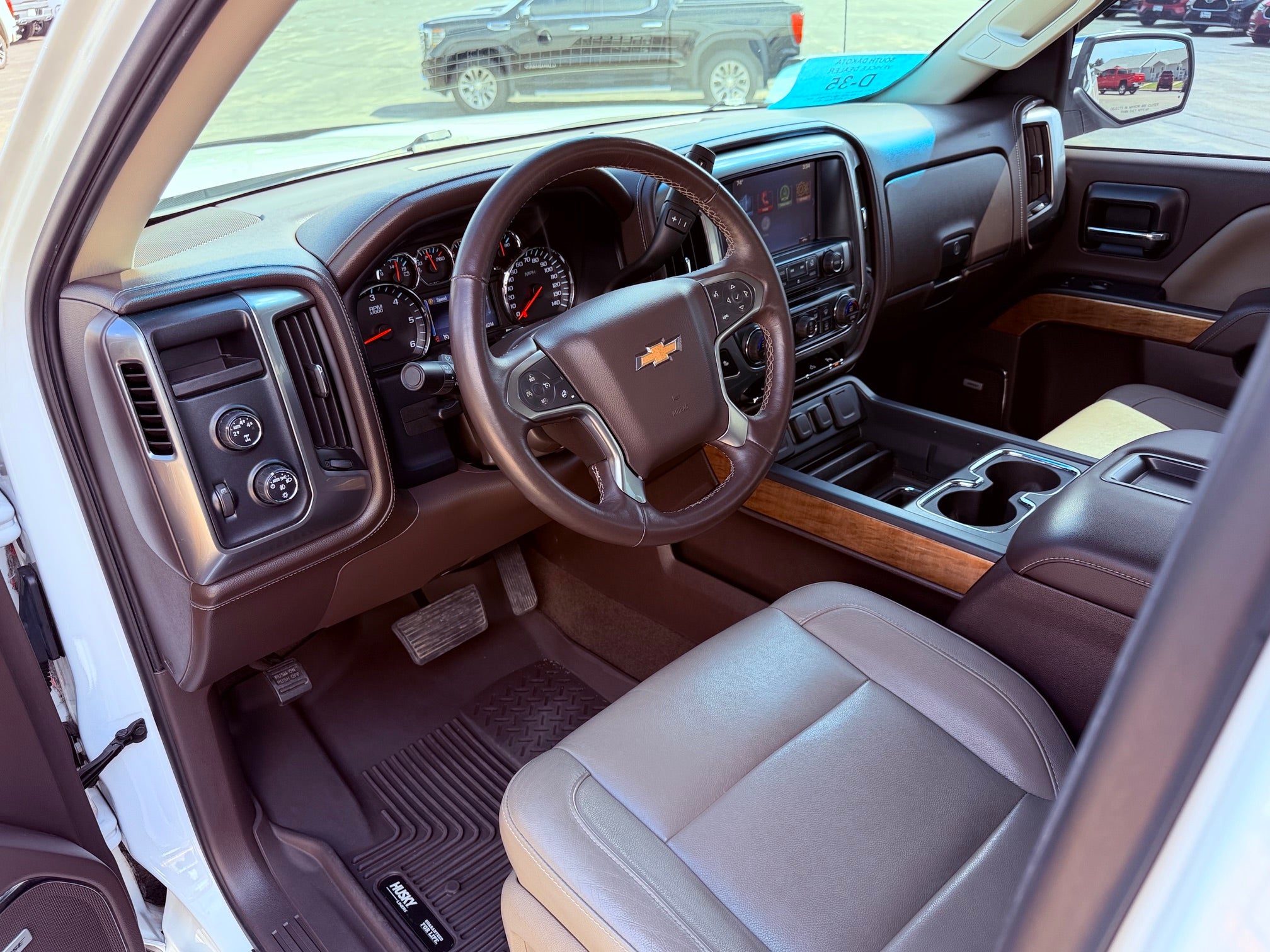 2014 Chevrolet Silverado 1500 Crew Cab Short Box 4-Wheel Drive LTZ w/1LZ