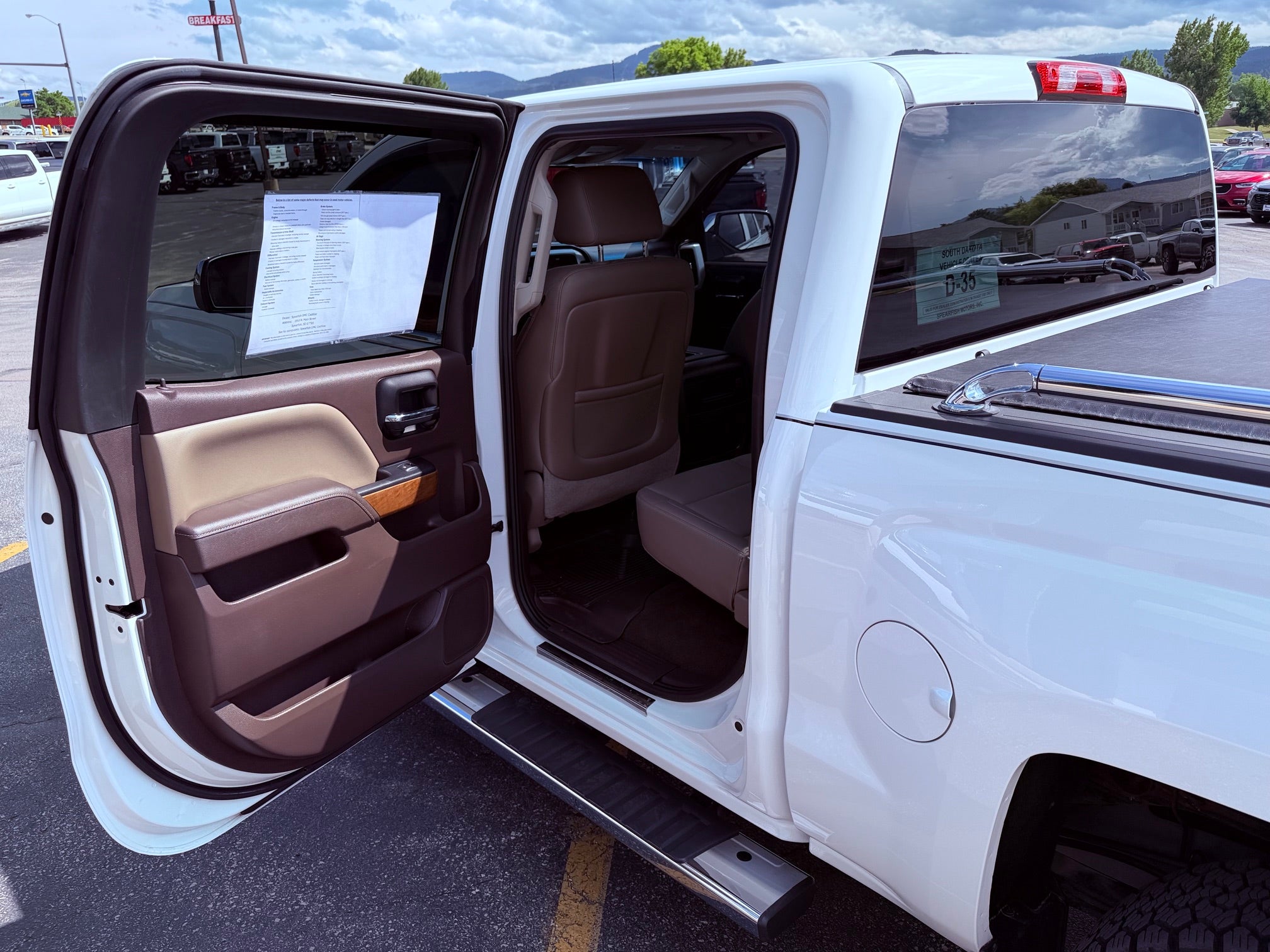 2014 Chevrolet Silverado 1500 Crew Cab Short Box 4-Wheel Drive LTZ w/1LZ
