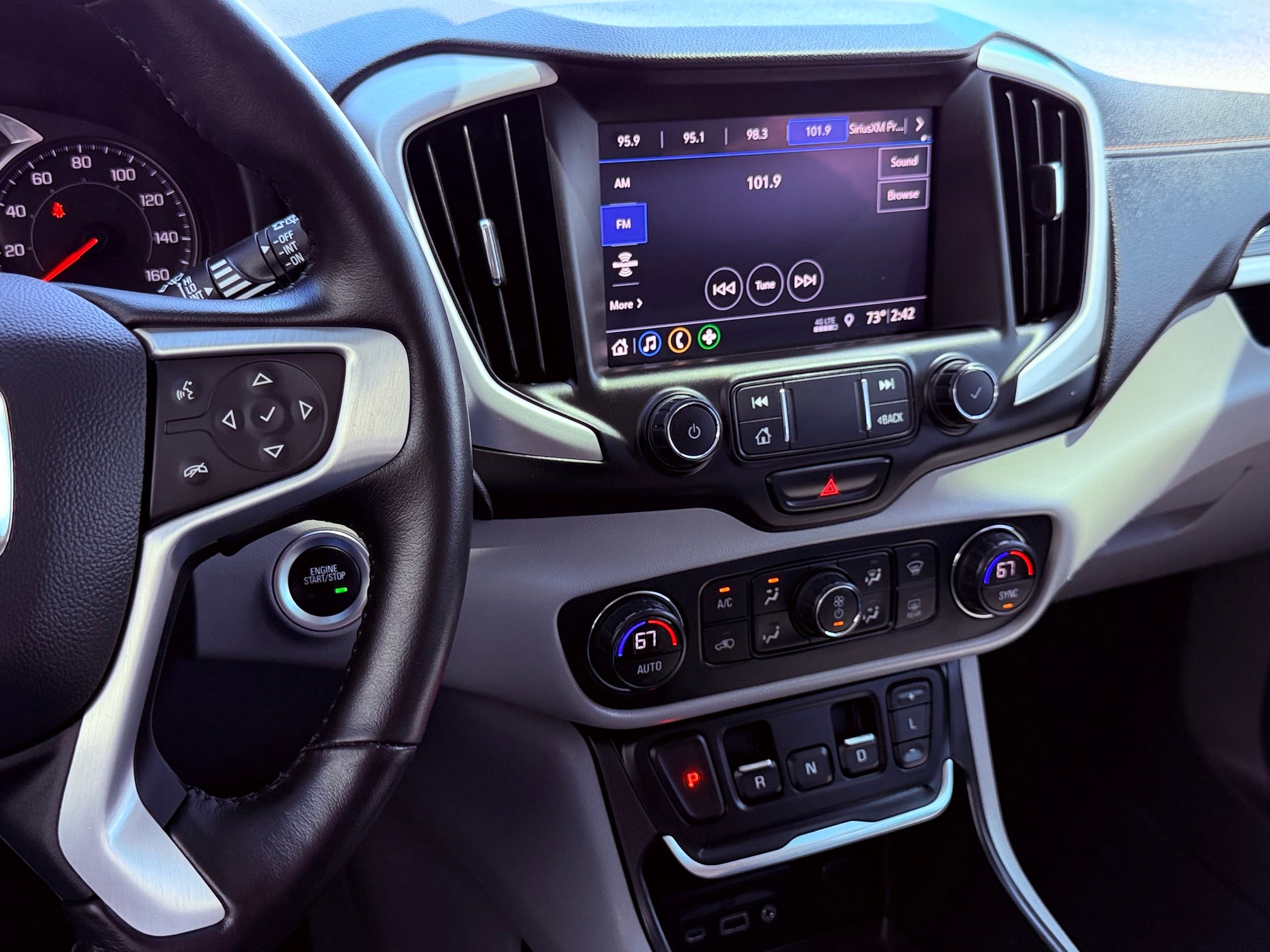 2020 GMC Terrain SLT