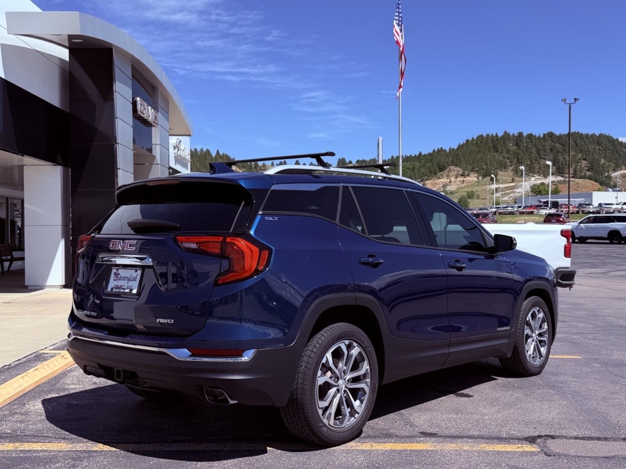 2020 GMC Terrain SLT