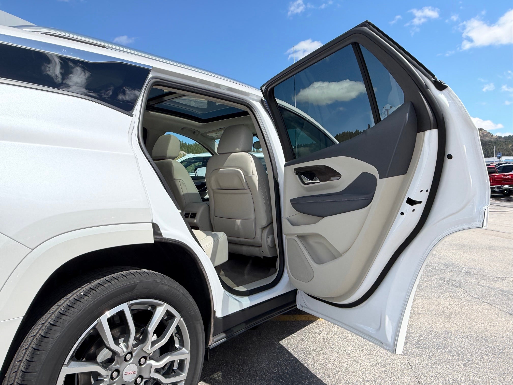 2024 GMC Terrain Denali