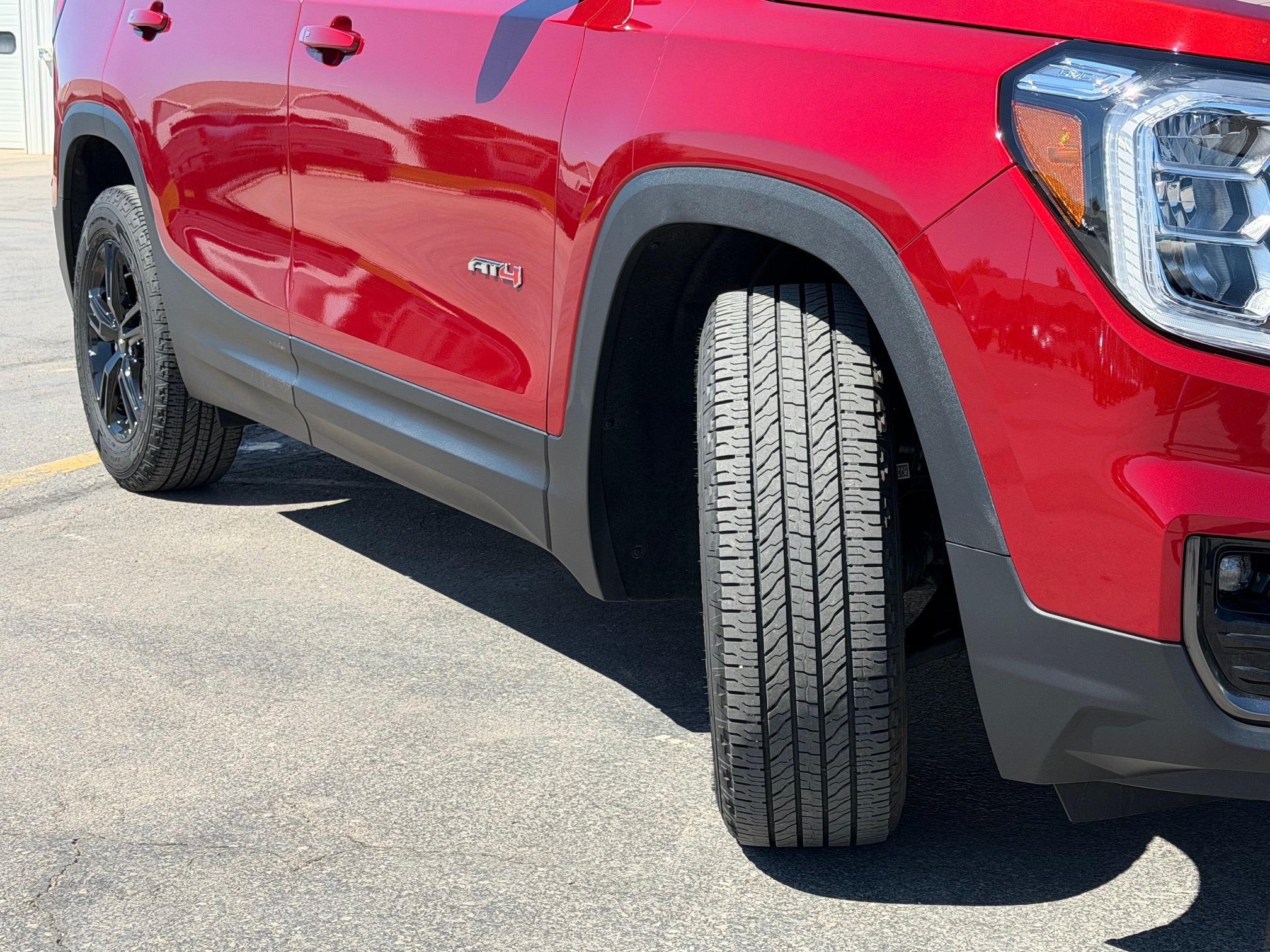2024 GMC Terrain AWD 4dr AT4
