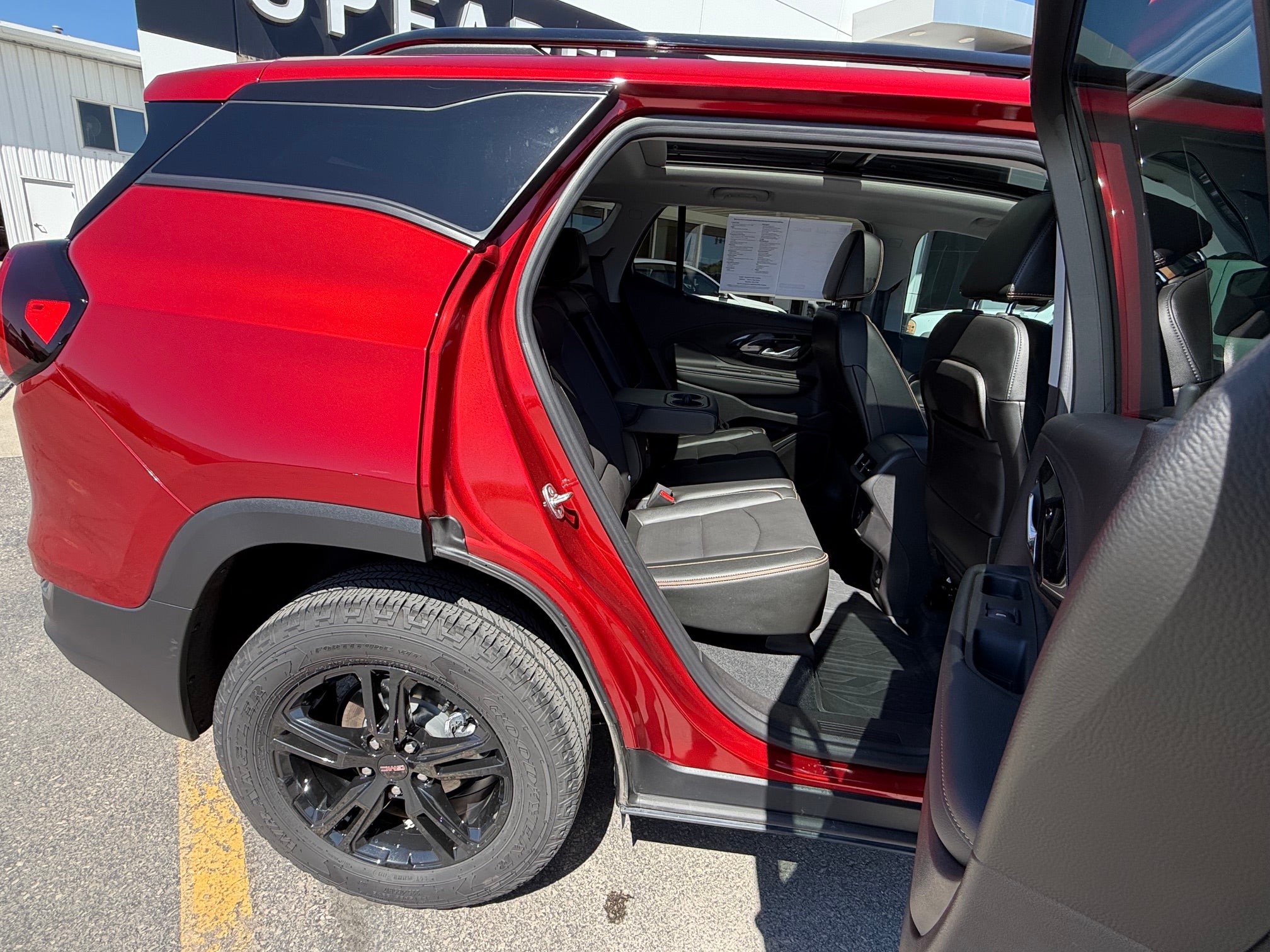2024 GMC Terrain AWD 4dr AT4