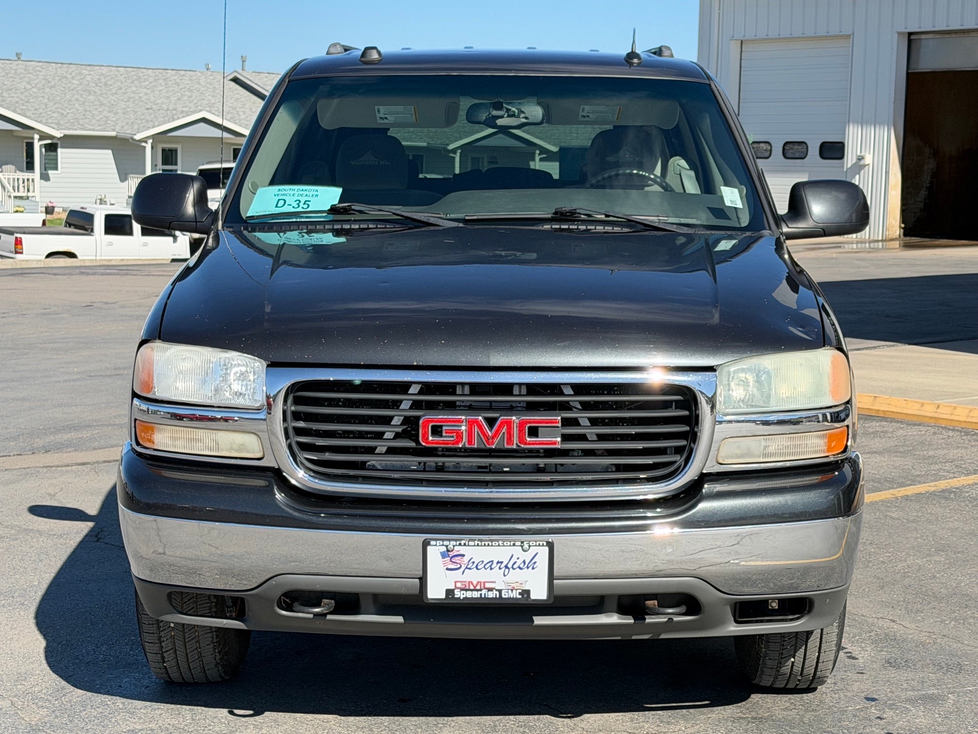 Used 2005 GMC Yukon XL SLE with VIN 3GKFK16Z85G143656 for sale in Spearfish, SD