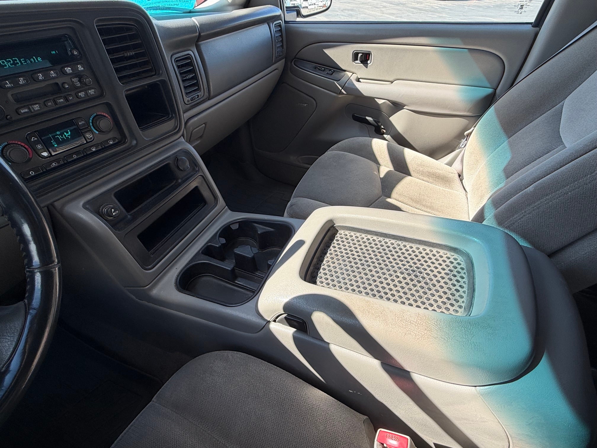 2005 GMC Yukon XL SLE