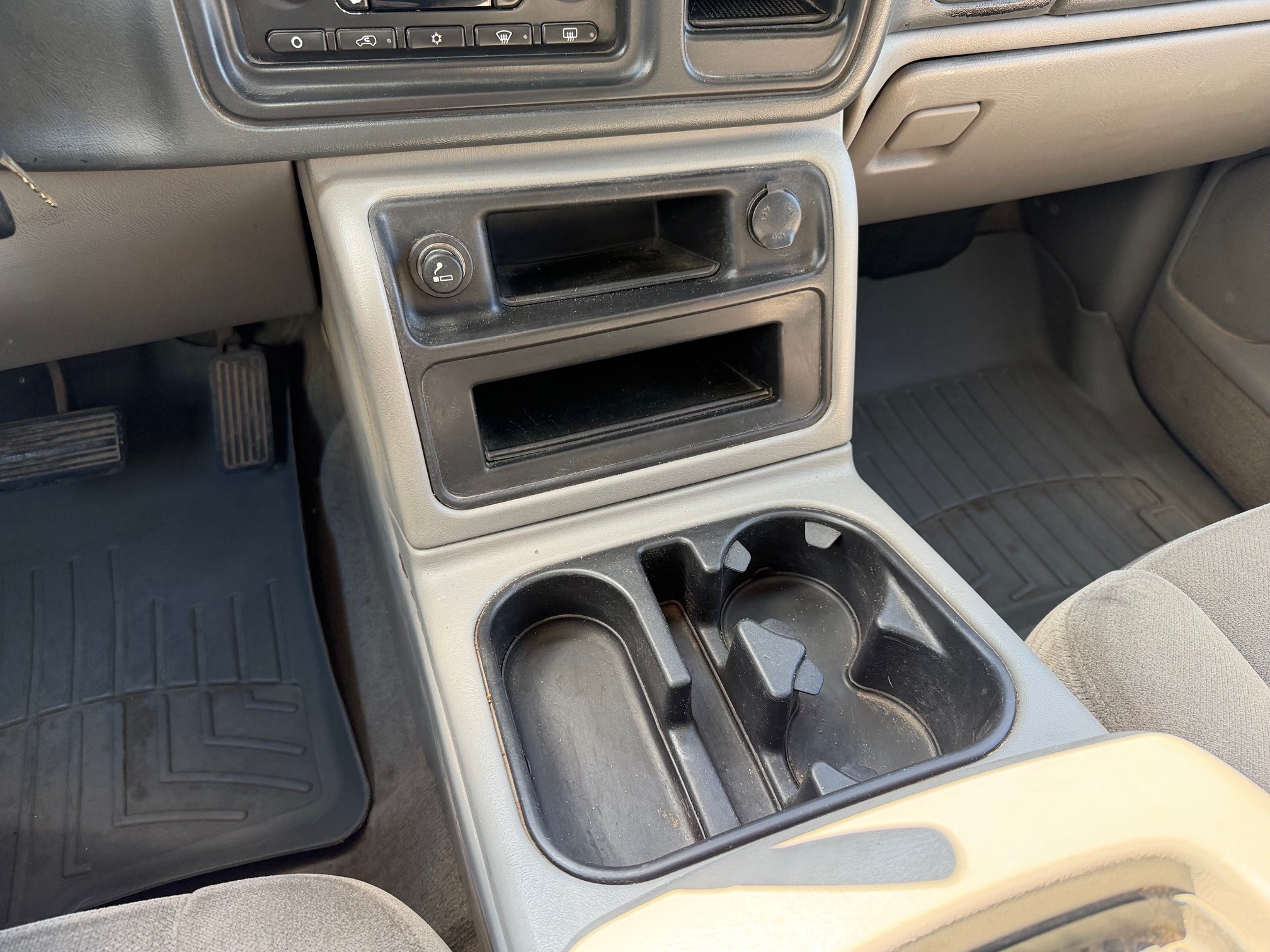 2005 GMC Yukon XL SLE