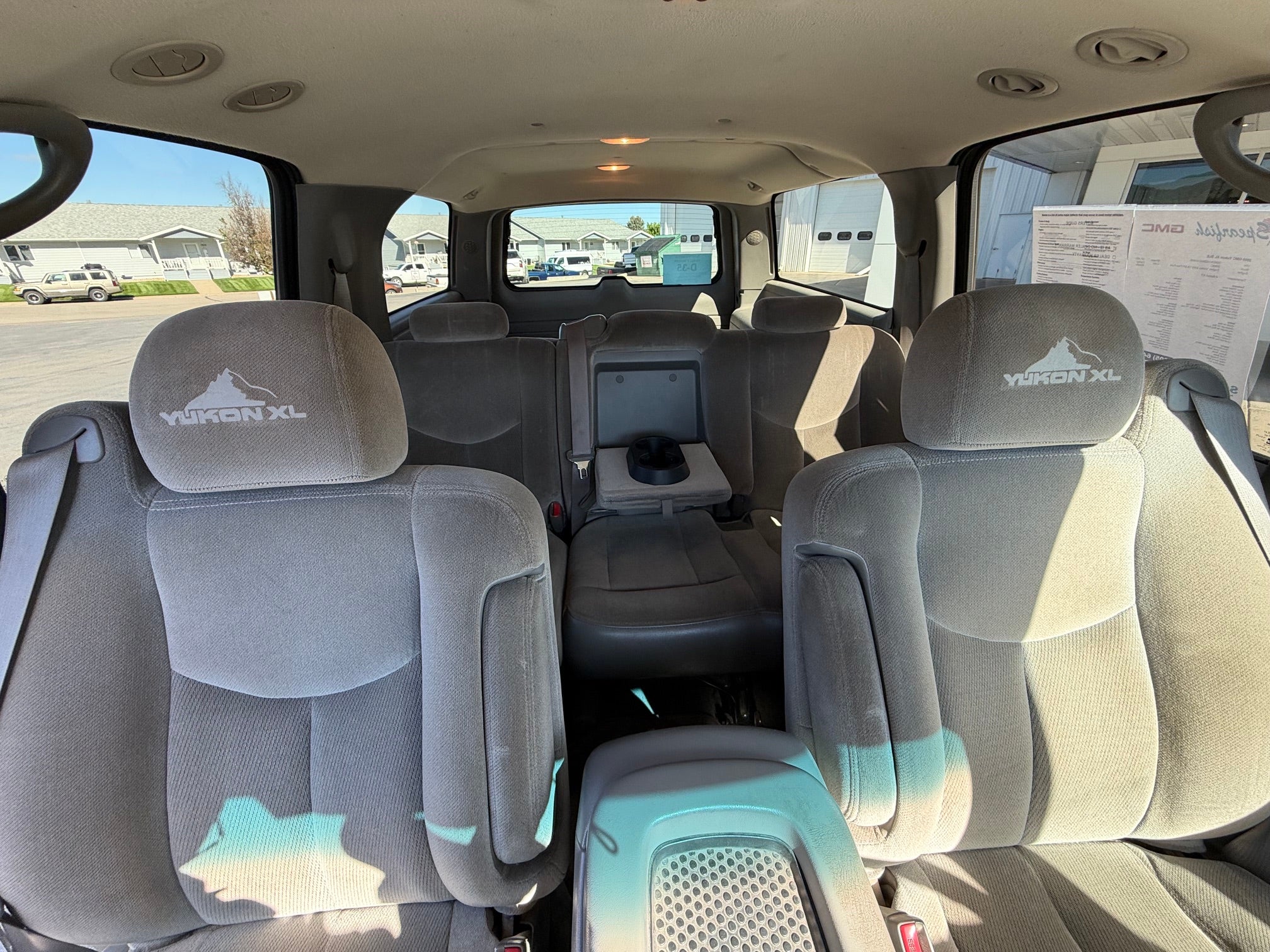 2005 GMC Yukon XL SLE
