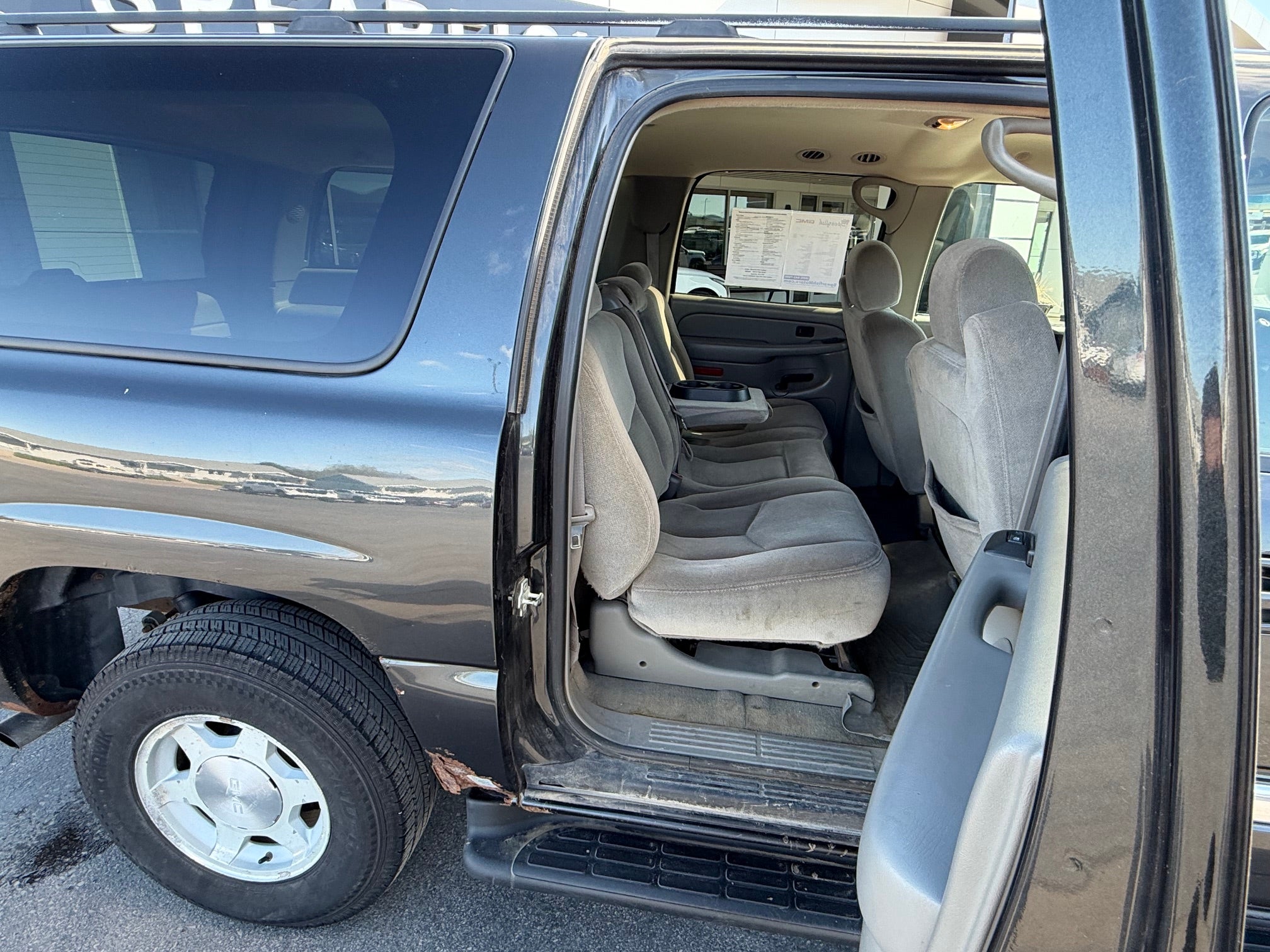 2005 GMC Yukon XL SLE
