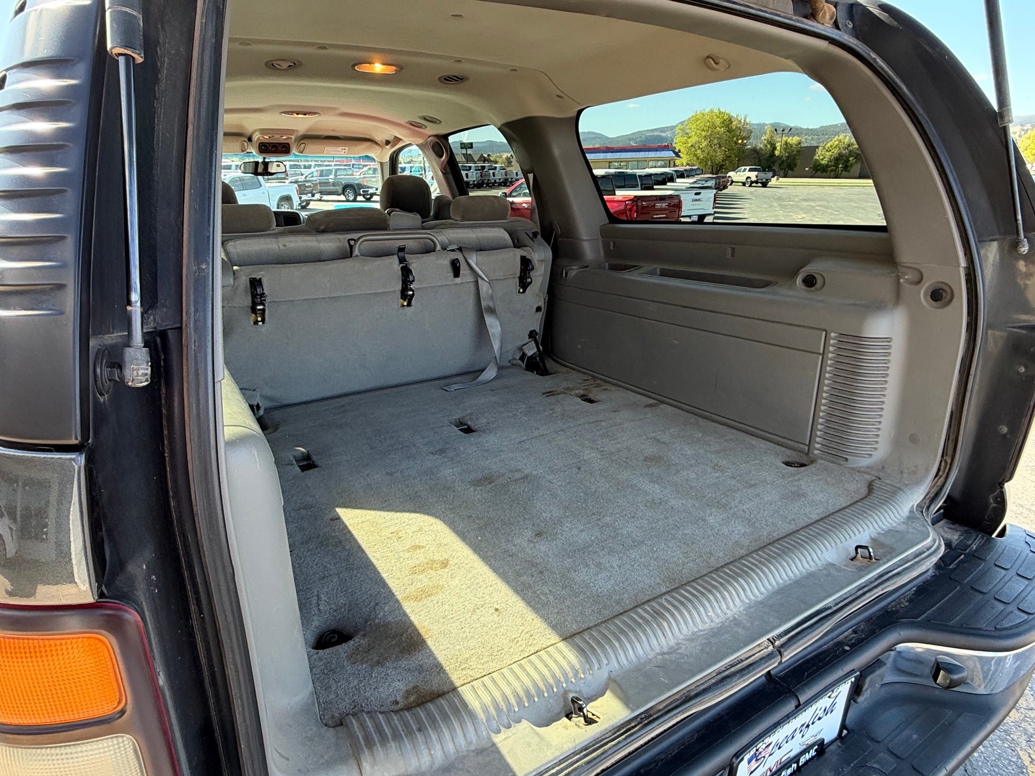 2005 GMC Yukon XL SLE
