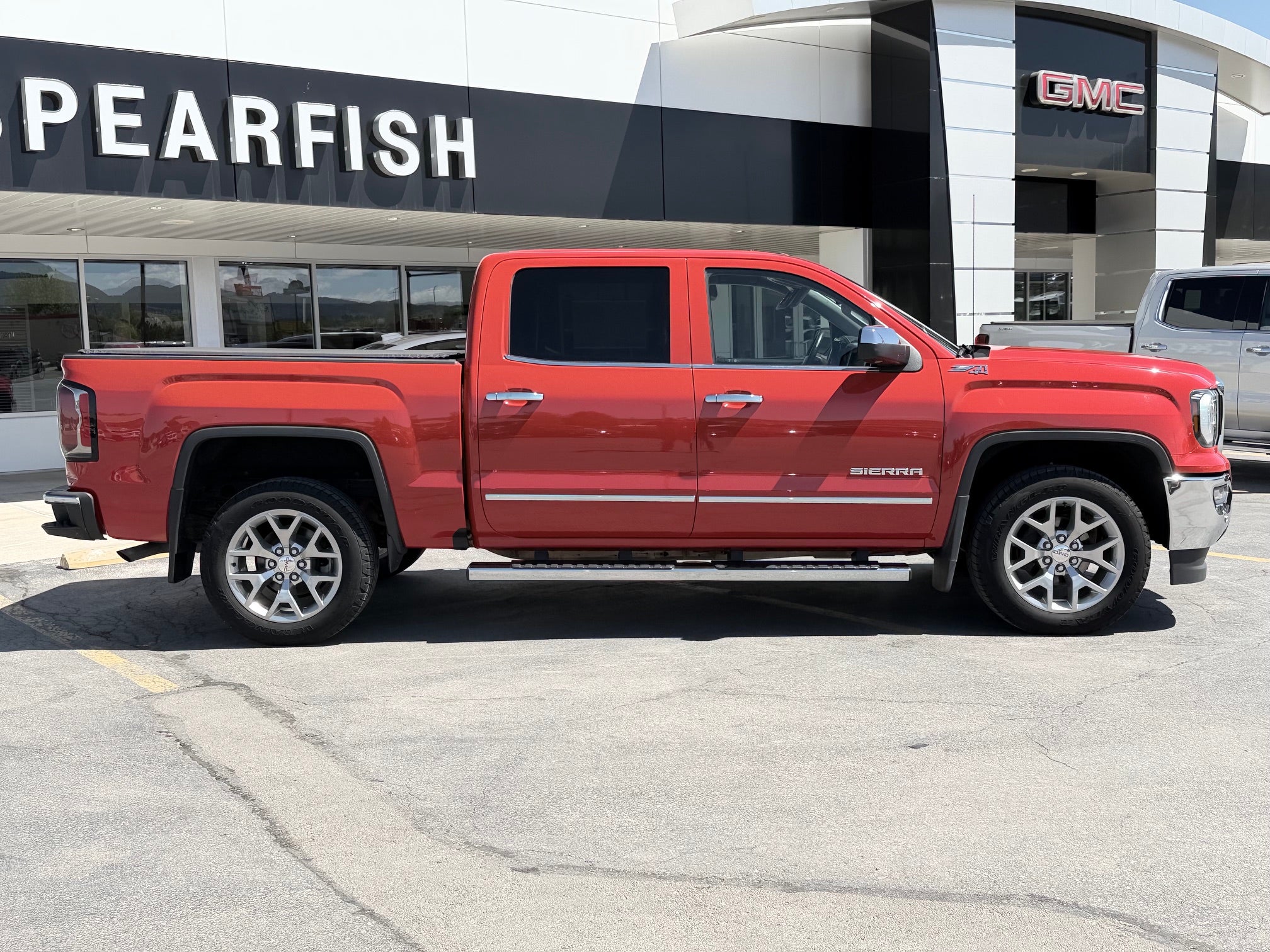 2018 GMC Sierra 1500 SLT