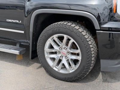 2016 GMC Sierra 1500 Crew Cab Short Box 4-Wheel Drive Denali