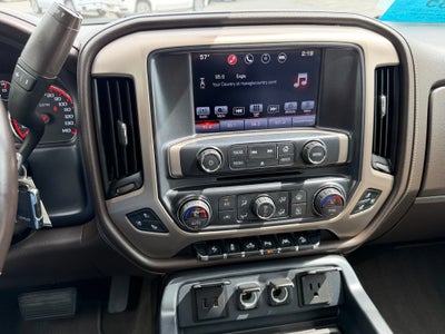 2016 GMC Sierra 1500 Crew Cab Short Box 4-Wheel Drive Denali