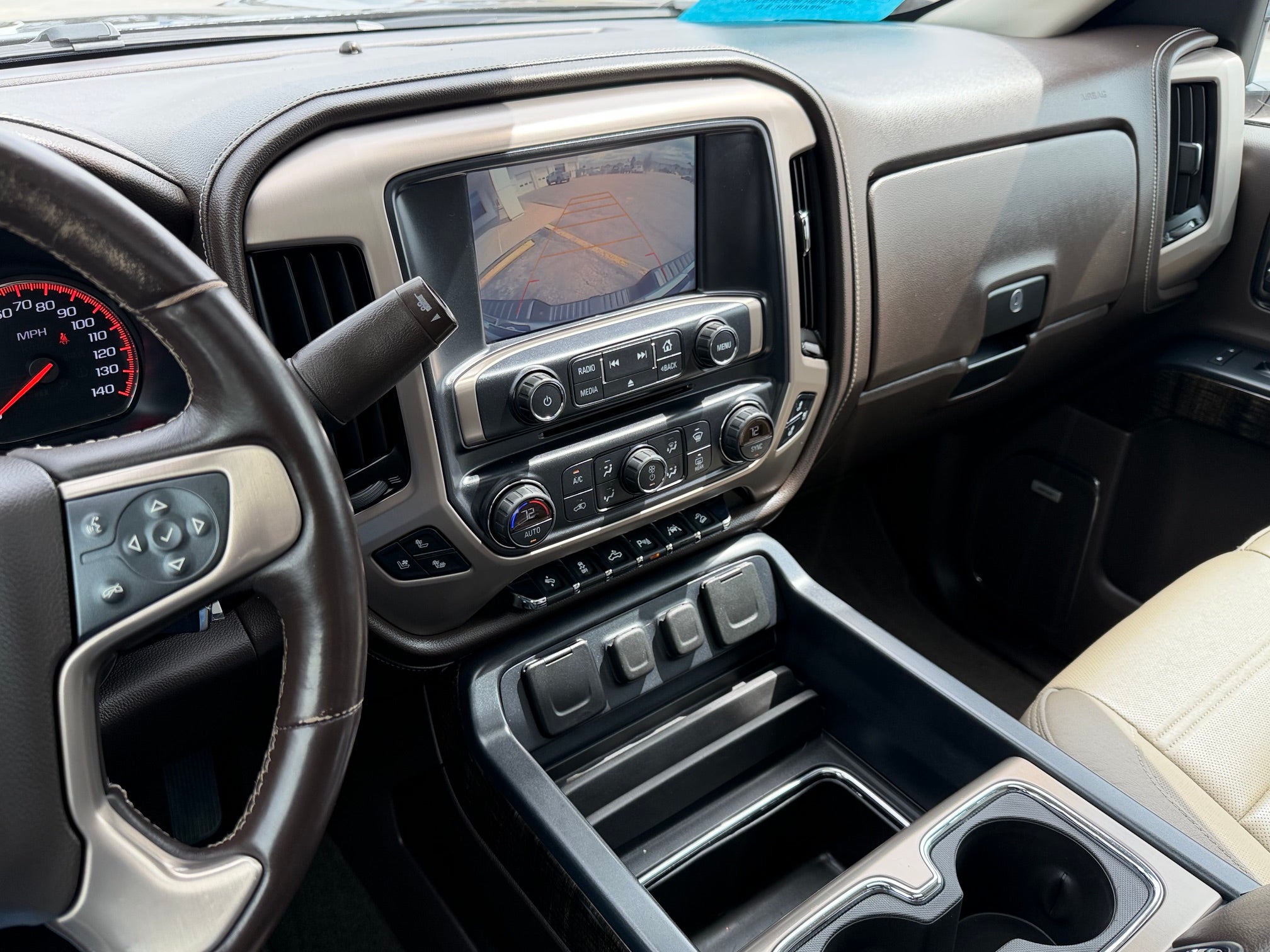 2016 GMC Sierra 1500 Crew Cab Short Box 4-Wheel Drive Denali