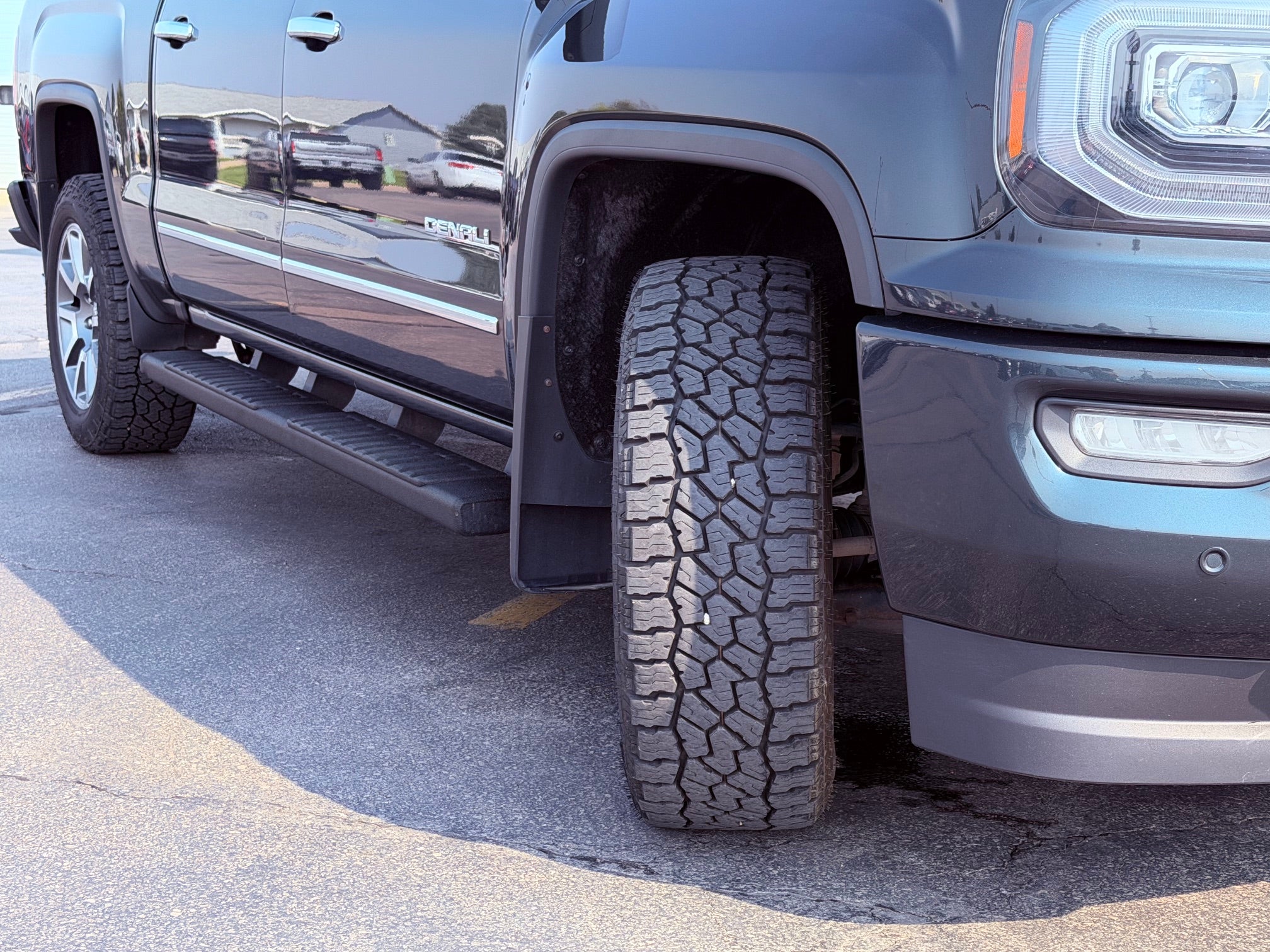 2017 GMC Sierra 1500 Crew Cab Short Box 4-Wheel Drive Denali