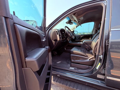 2017 GMC Sierra 1500 Crew Cab Short Box 4-Wheel Drive Denali