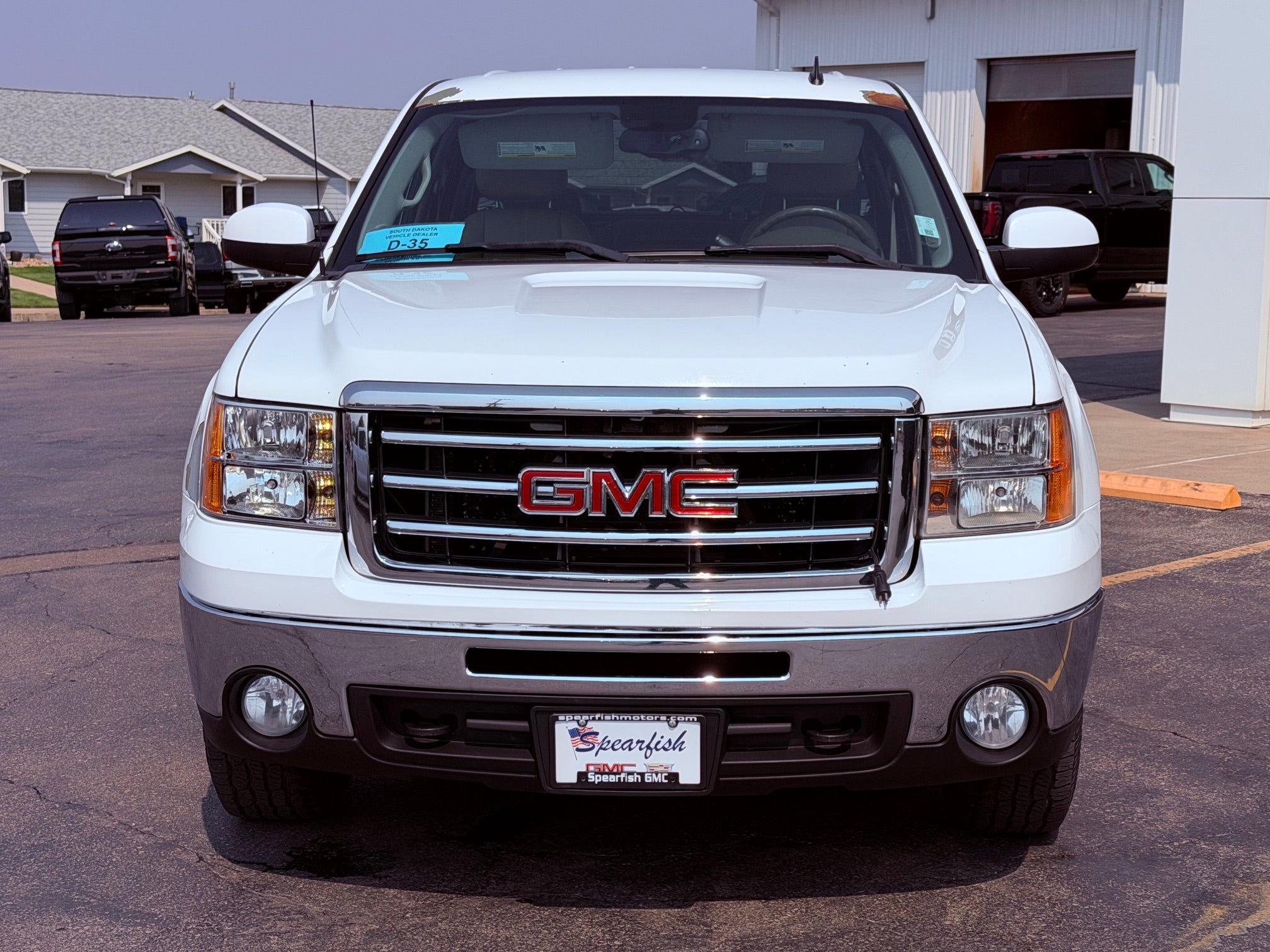 2012 GMC Sierra 1500 Crew Cab Short Box 4-Wheel Drive SLT