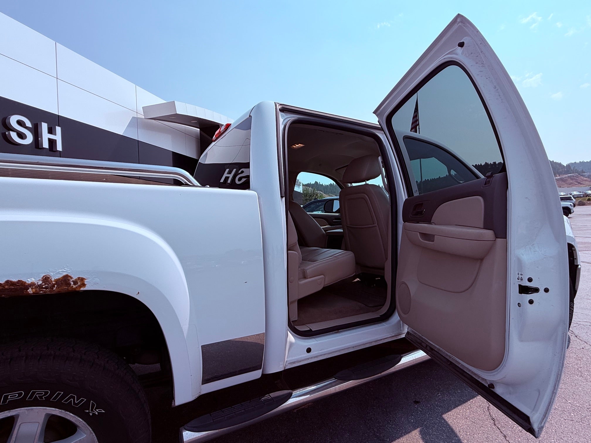 2012 GMC Sierra 1500 Crew Cab Short Box 4-Wheel Drive SLT