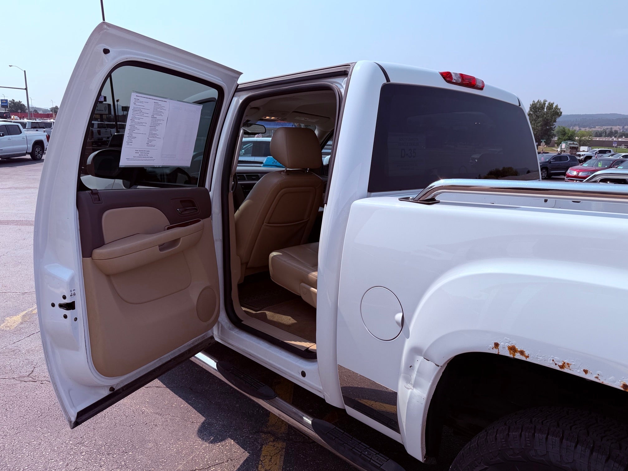 2012 GMC Sierra 1500 Crew Cab Short Box 4-Wheel Drive SLT