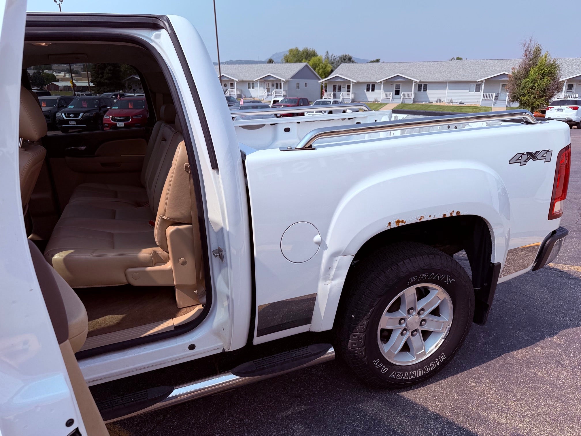 2012 GMC Sierra 1500 Crew Cab Short Box 4-Wheel Drive SLT