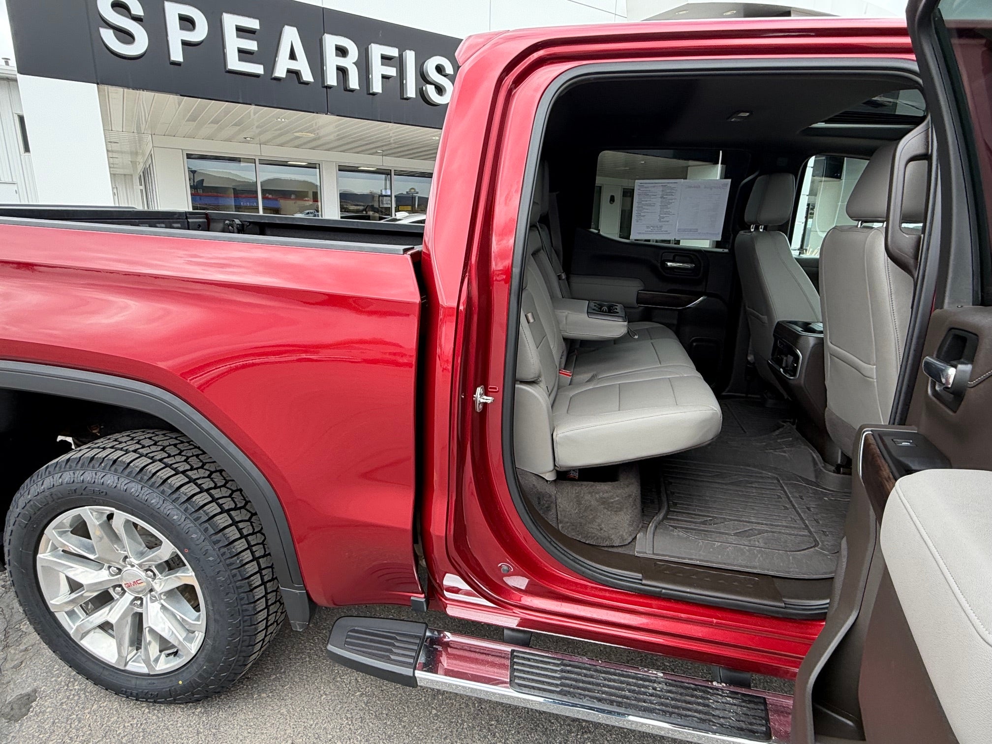 2019 GMC Sierra 1500 SLT