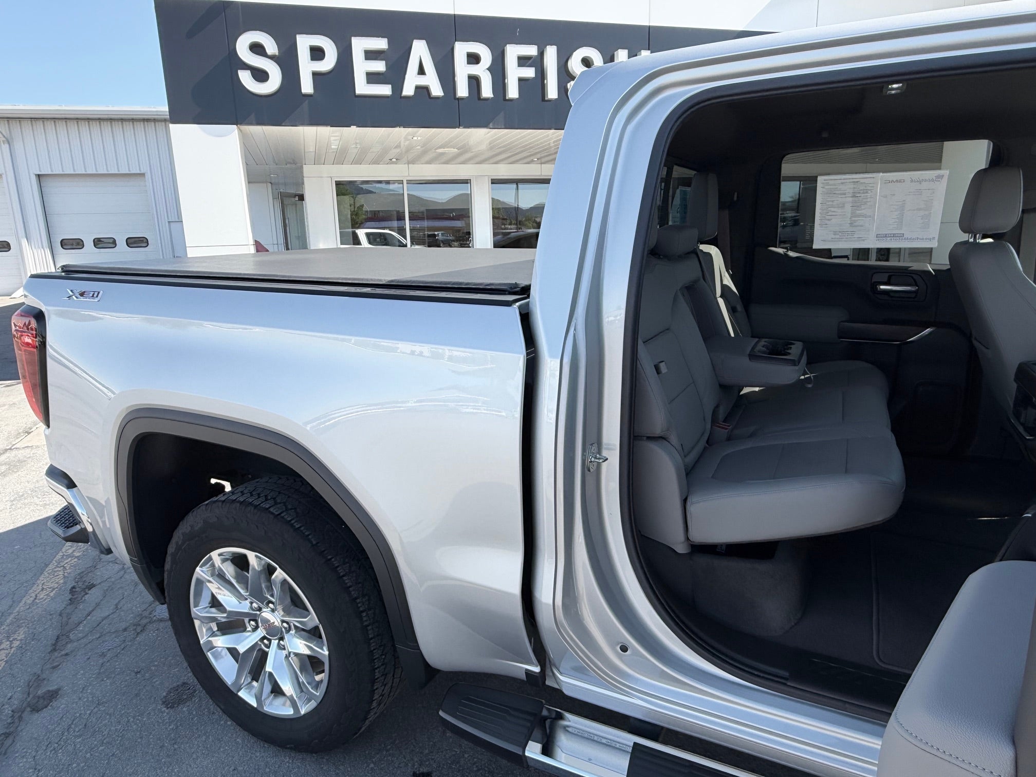 2020 GMC Sierra 1500 SLT