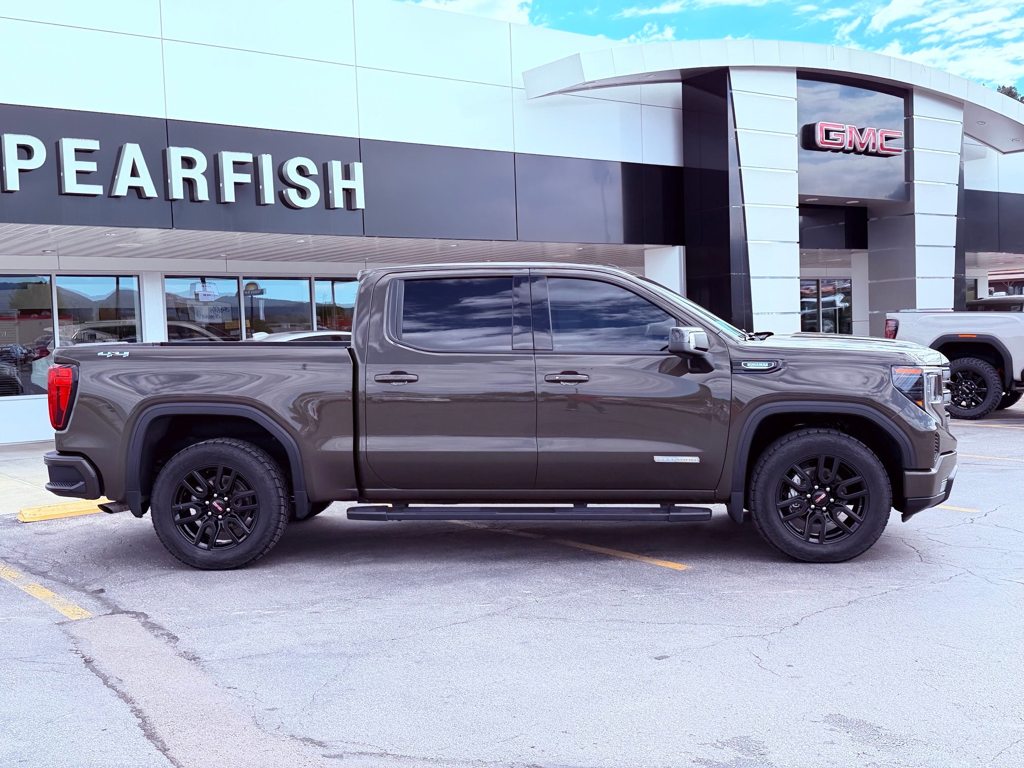 2023 GMC Sierra 1500 Elevation
