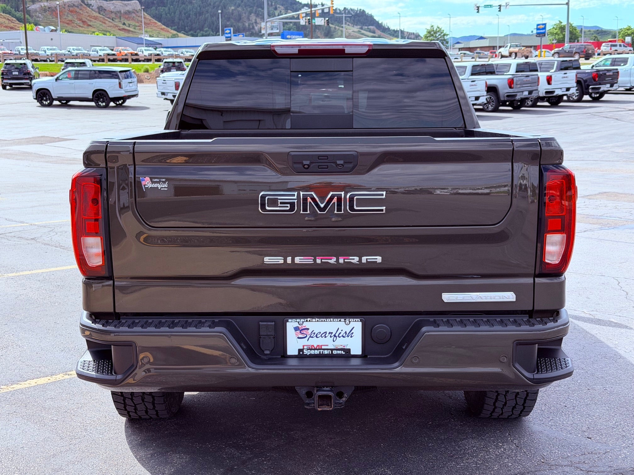 2023 GMC Sierra 1500 Elevation