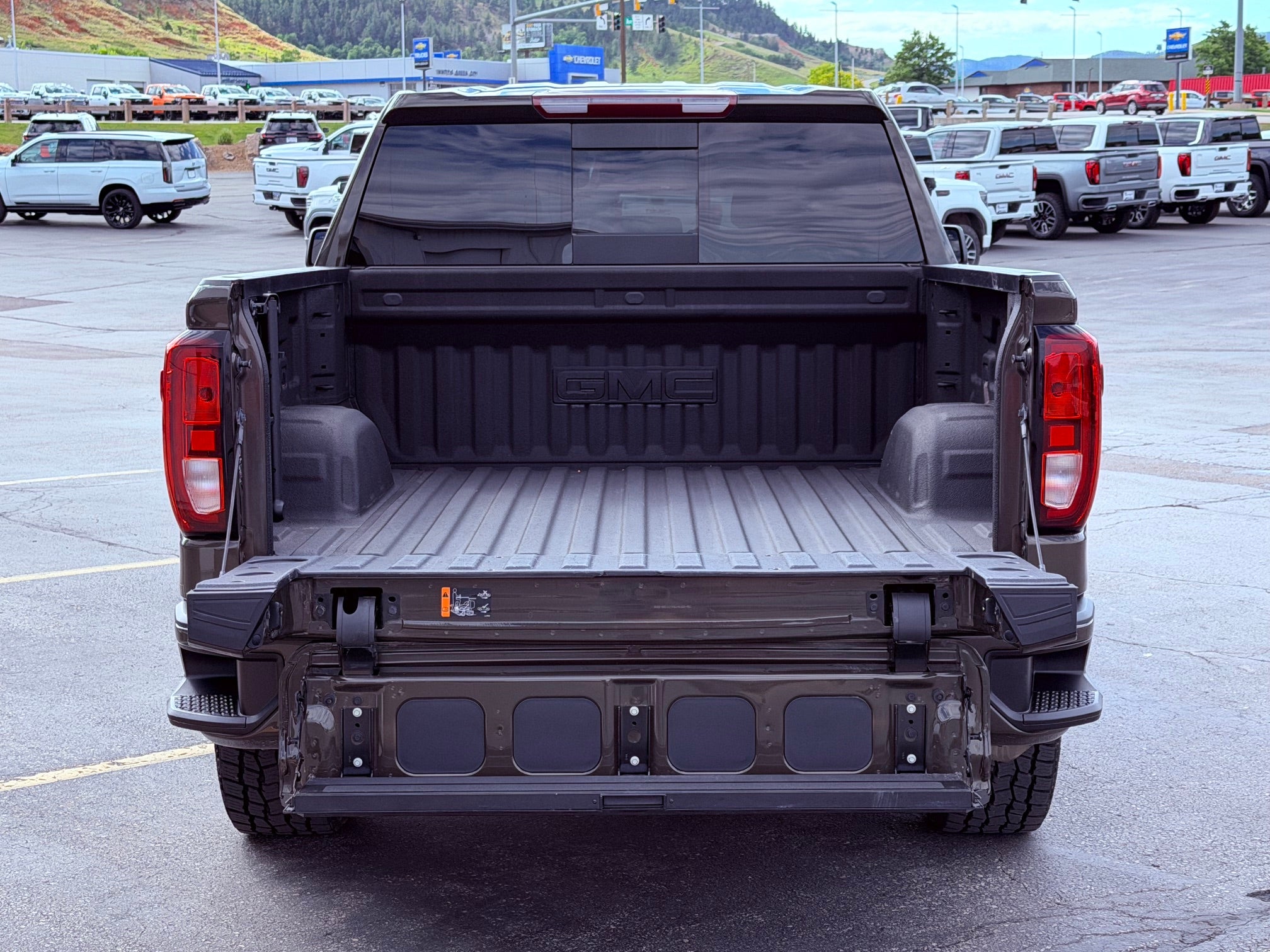 2023 GMC Sierra 1500 Elevation