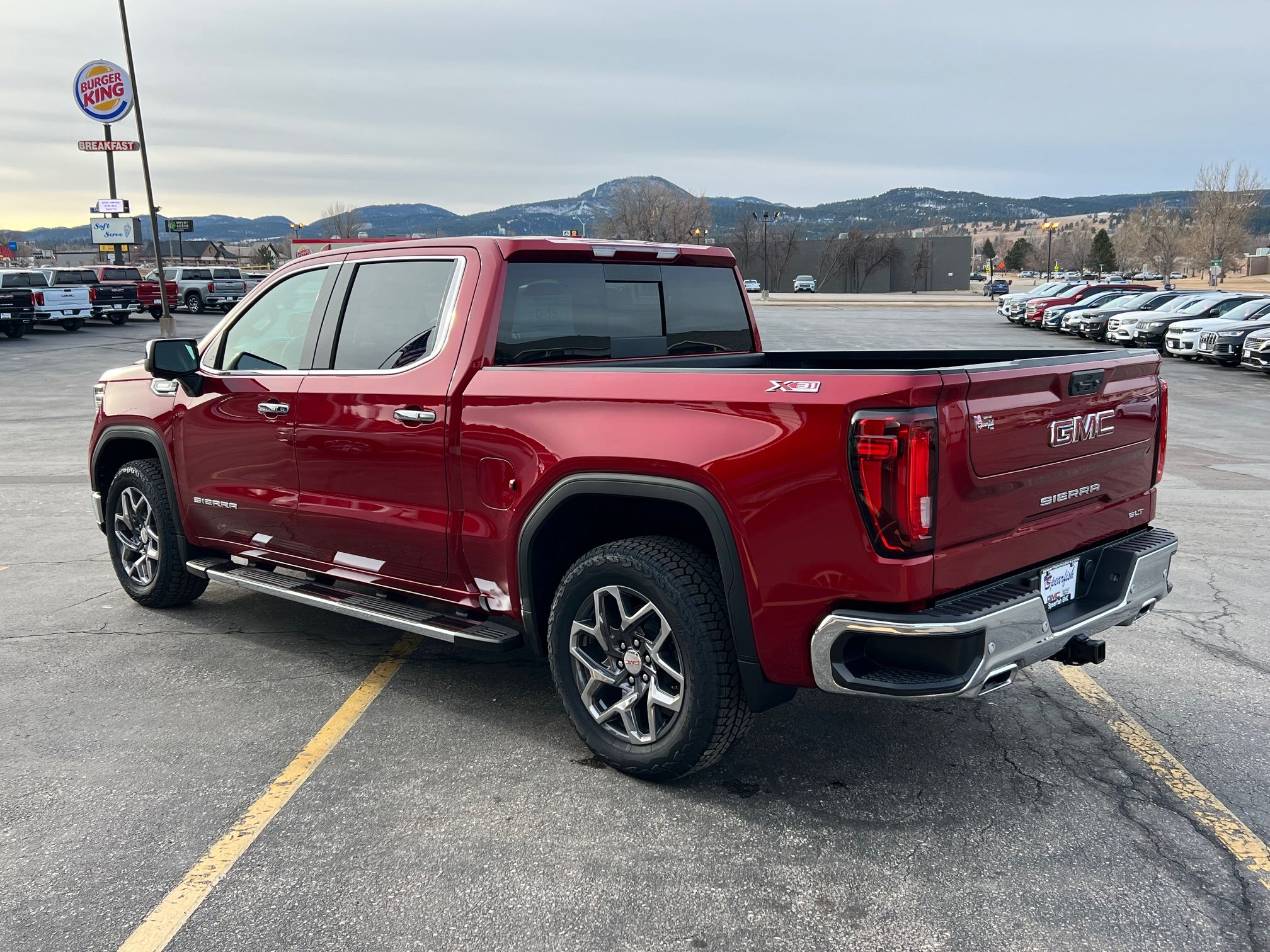 2026 GMC Sierra 1500 SLT