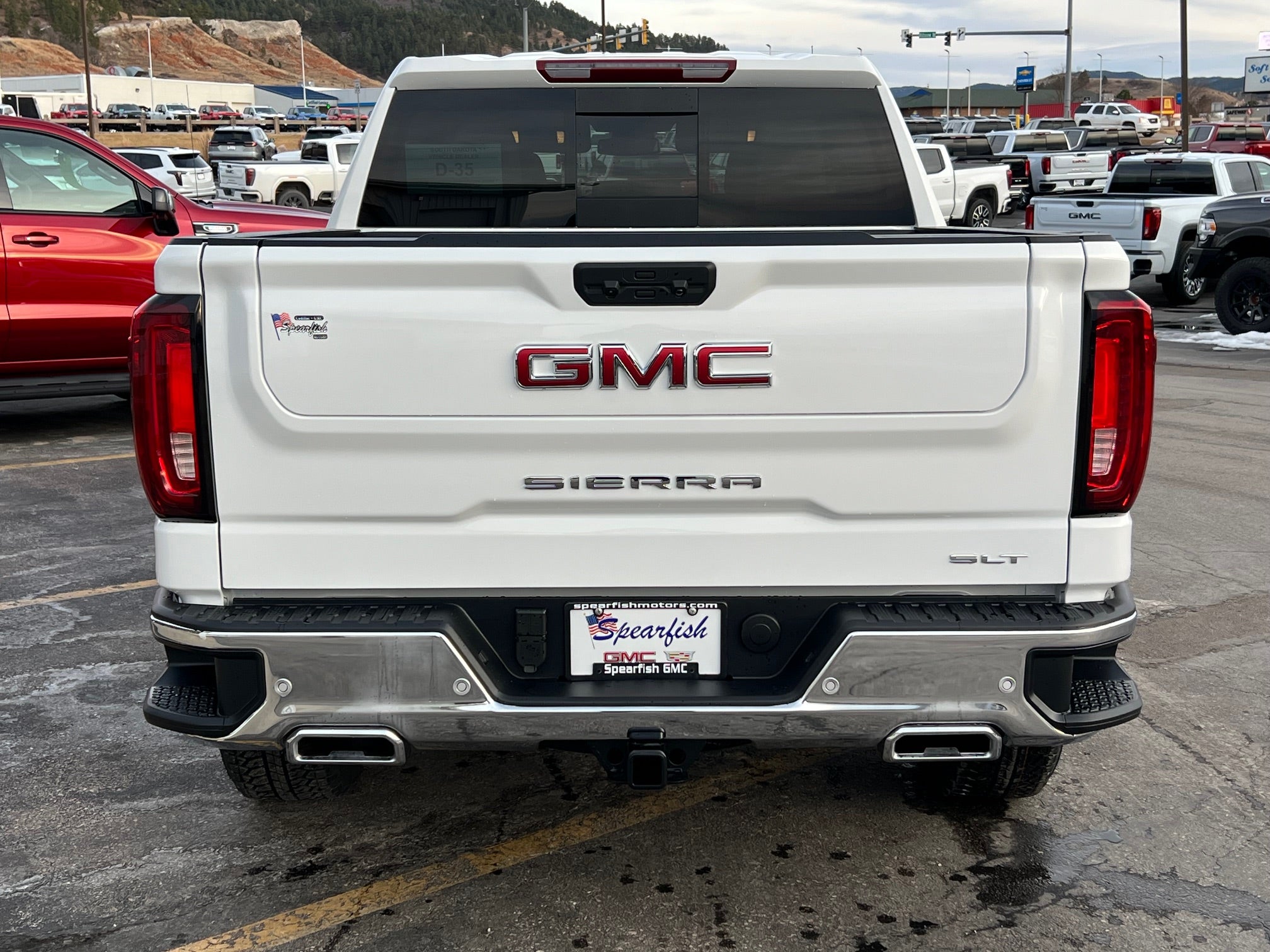 2026 GMC Sierra 1500 SLT