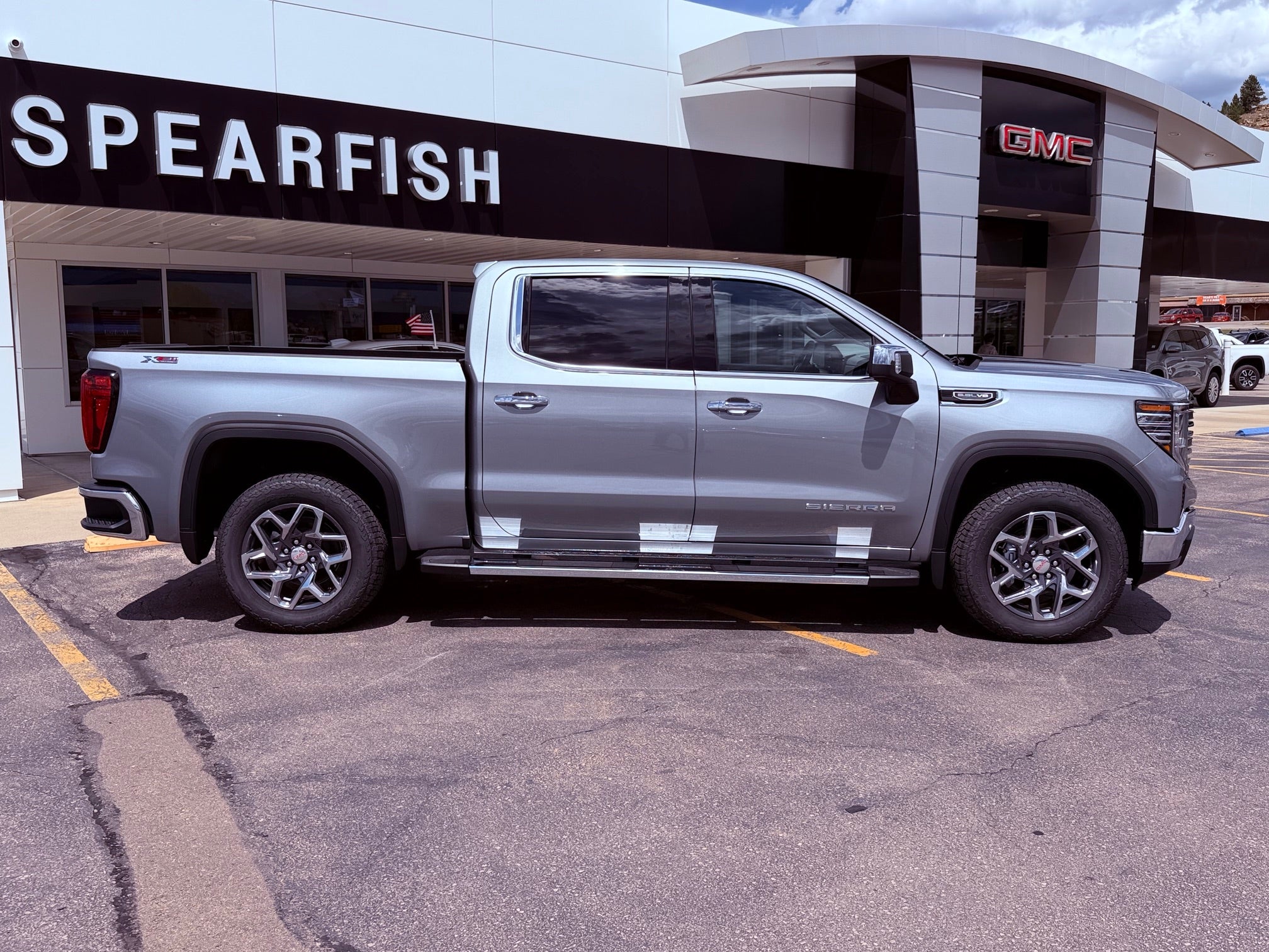 2026 GMC Sierra 1500 SLT