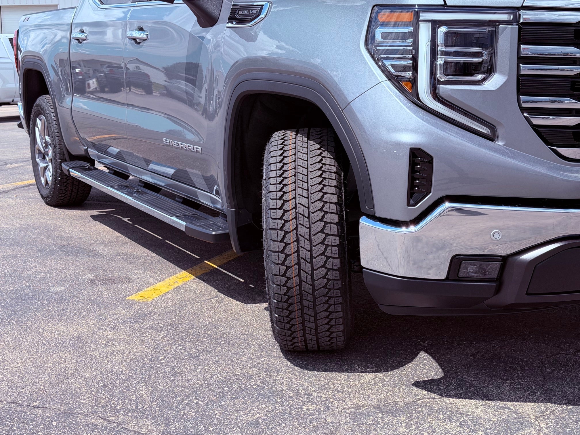 2026 GMC Sierra 1500 SLT