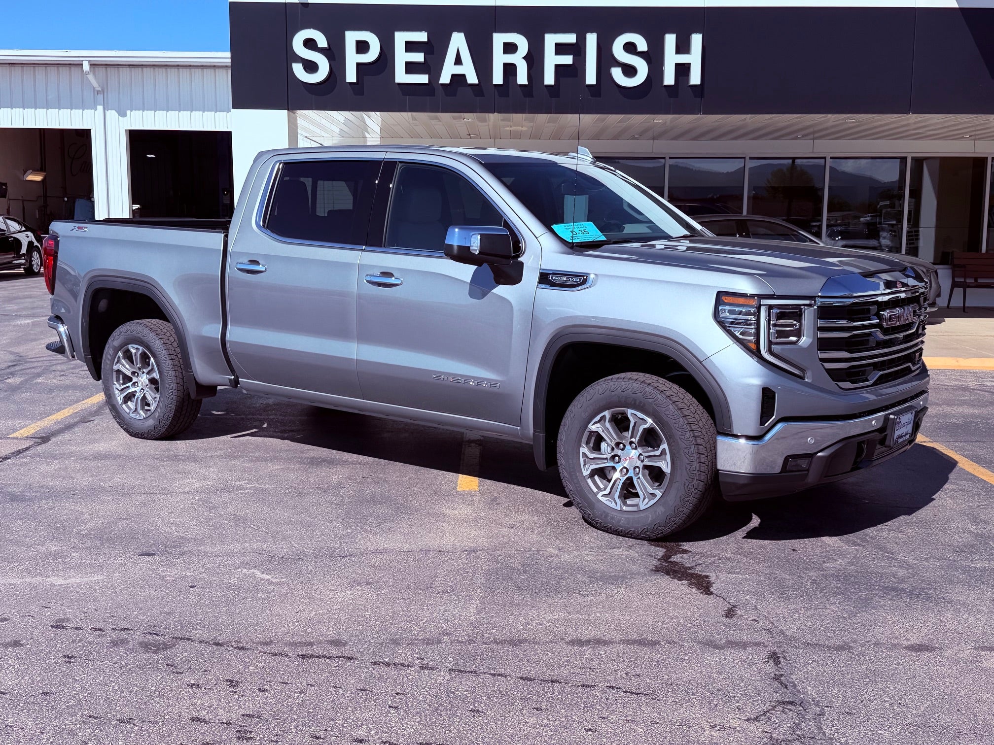 2026 GMC Sierra 1500 SLT
